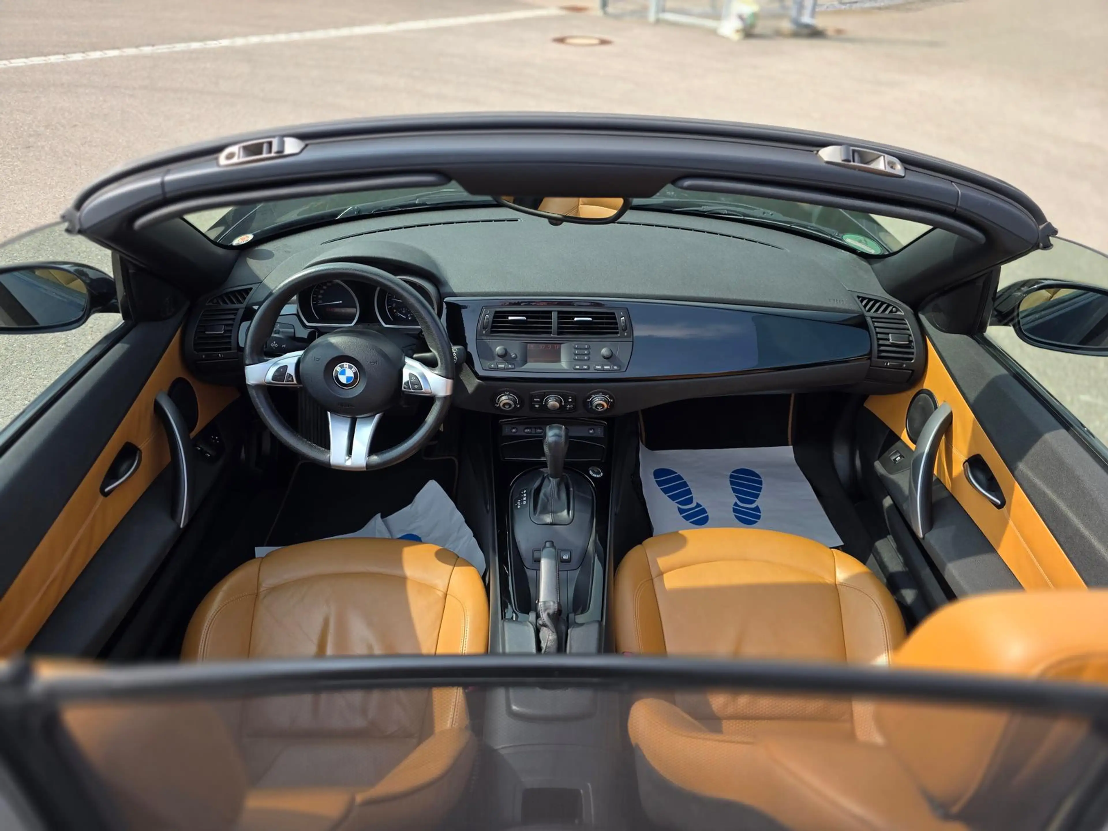 BMW Z4 2.5i/Leder/PDC/Xenon/Top Zustand/6 Zylinder — photo 11