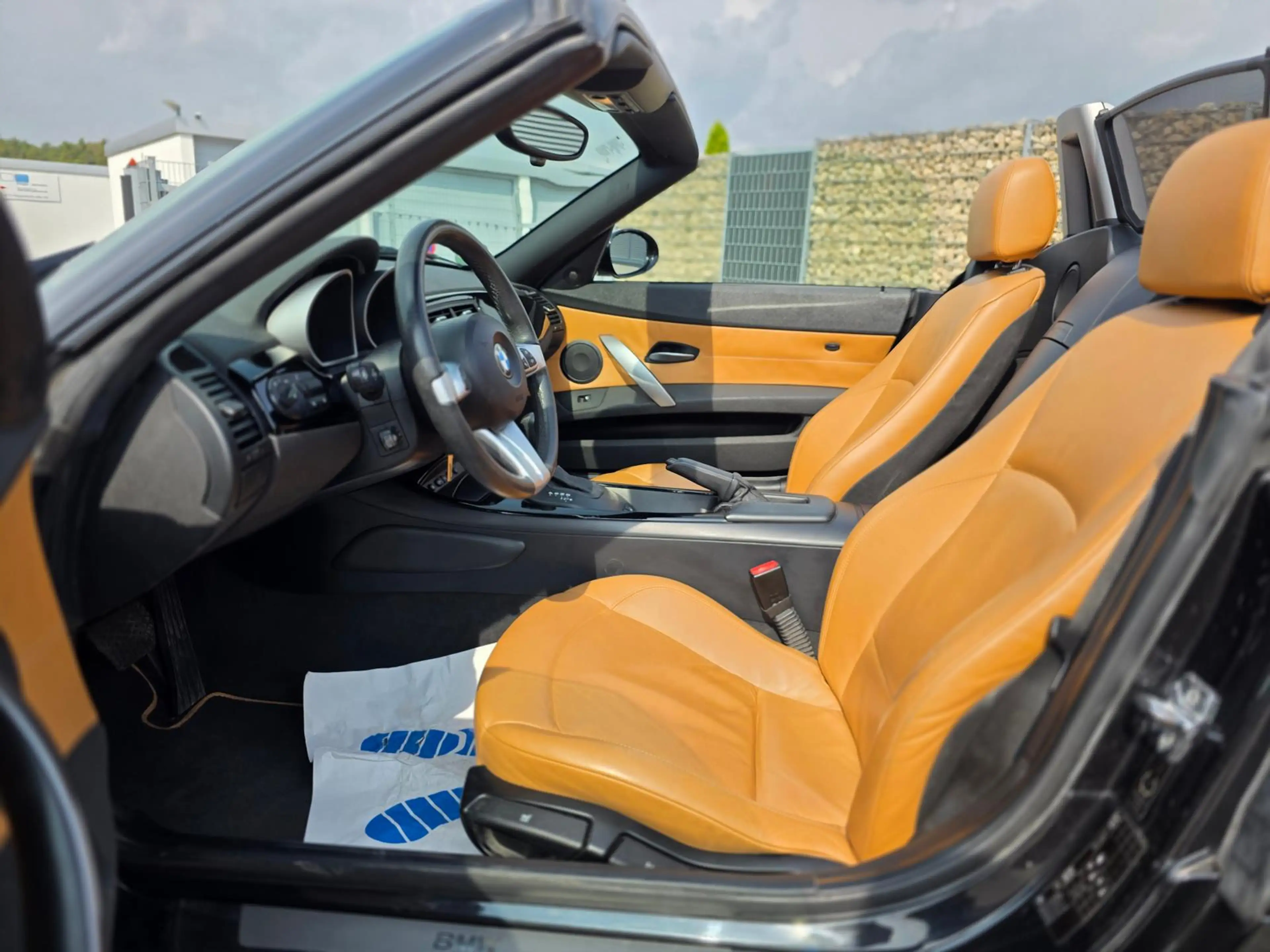 BMW Z4 2.5i/Leder/PDC/Xenon/Top Zustand/6 Zylinder — photo 9