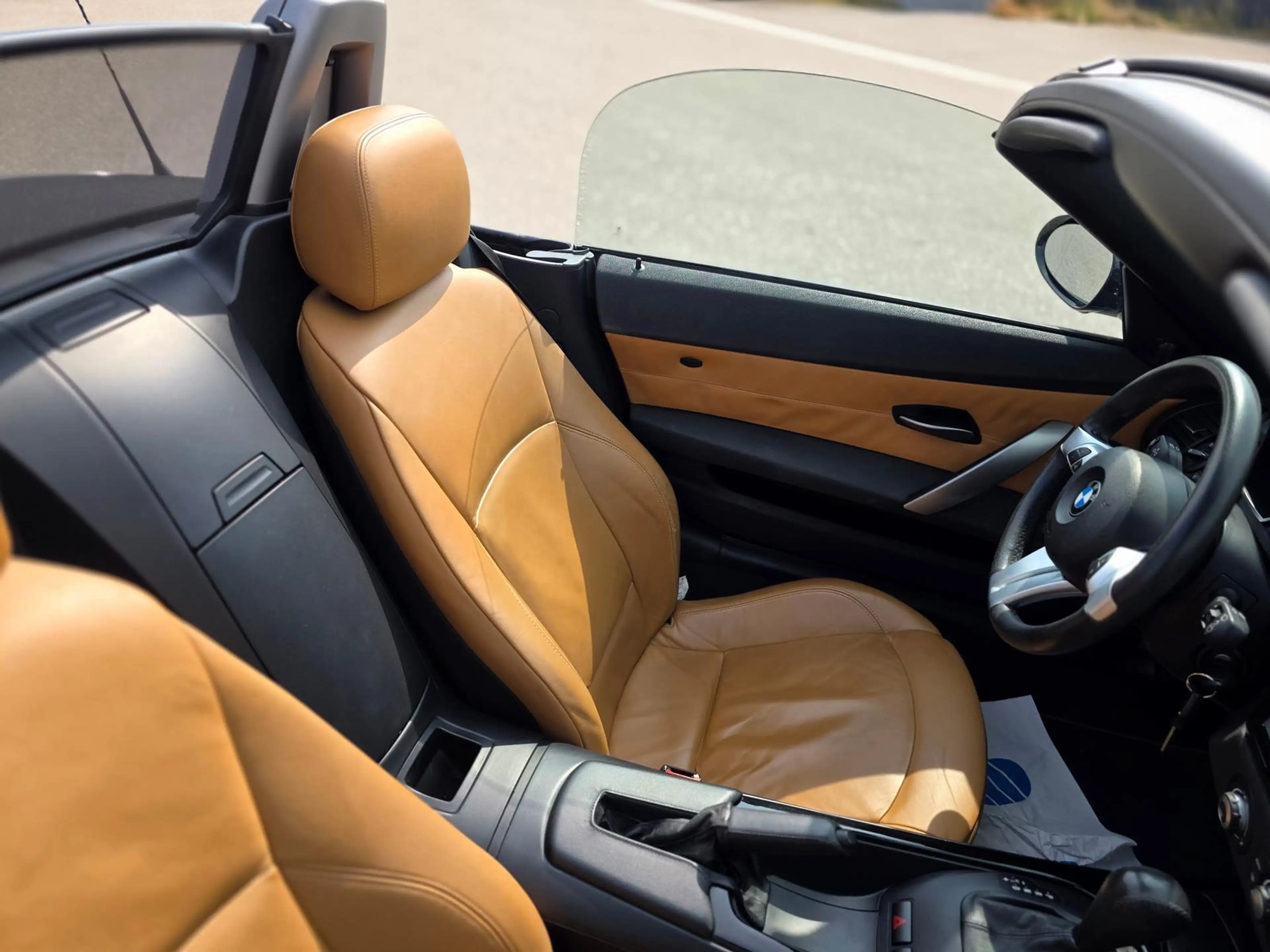 BMW Z4 2.5i/Leder/PDC/Xenon/Top Zustand/6 Zylinder — photo 13