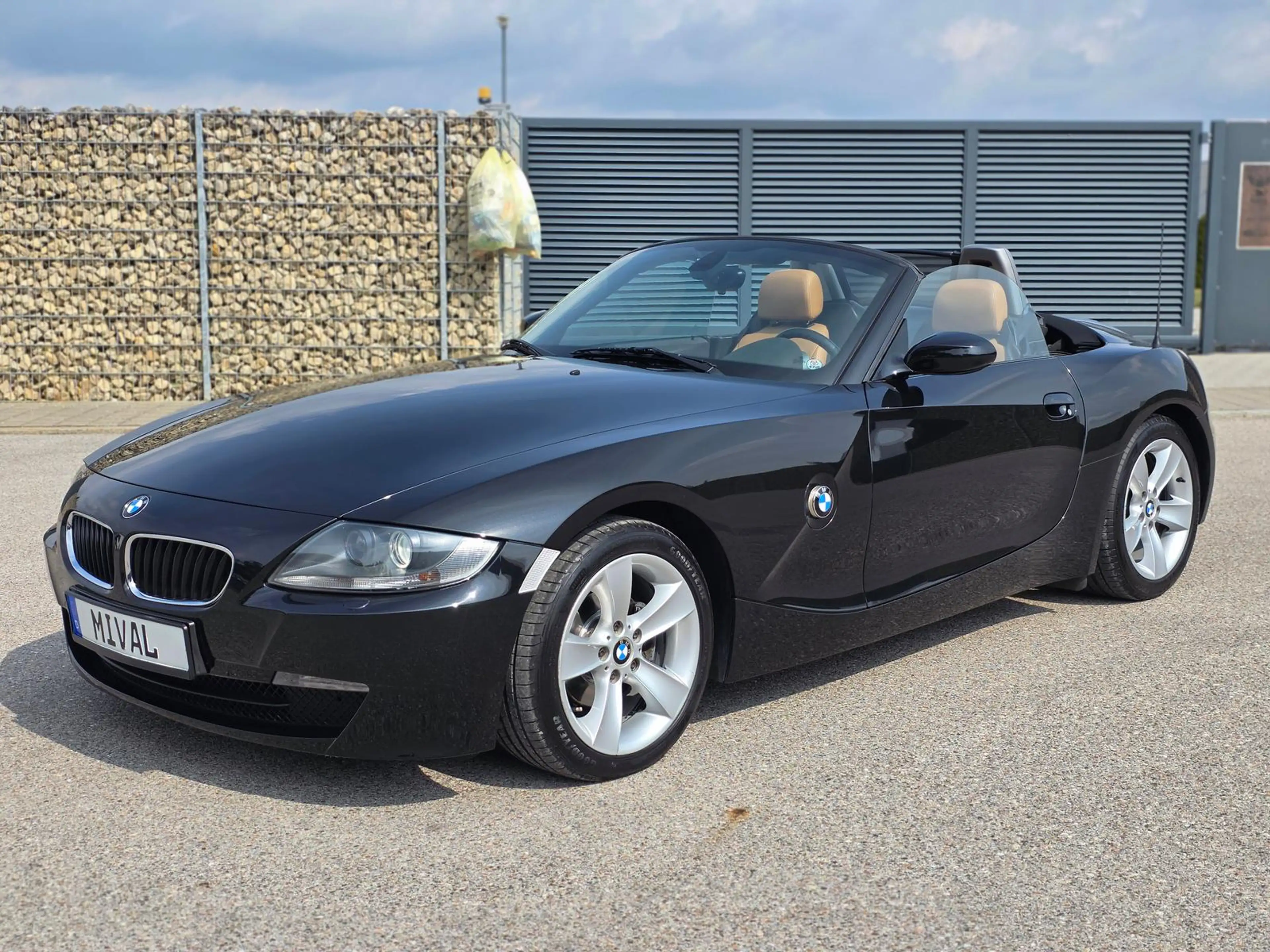 BMW Z4 2.5i/Leder/PDC/Xenon/Top Zustand/6 Zylinder — photo 3