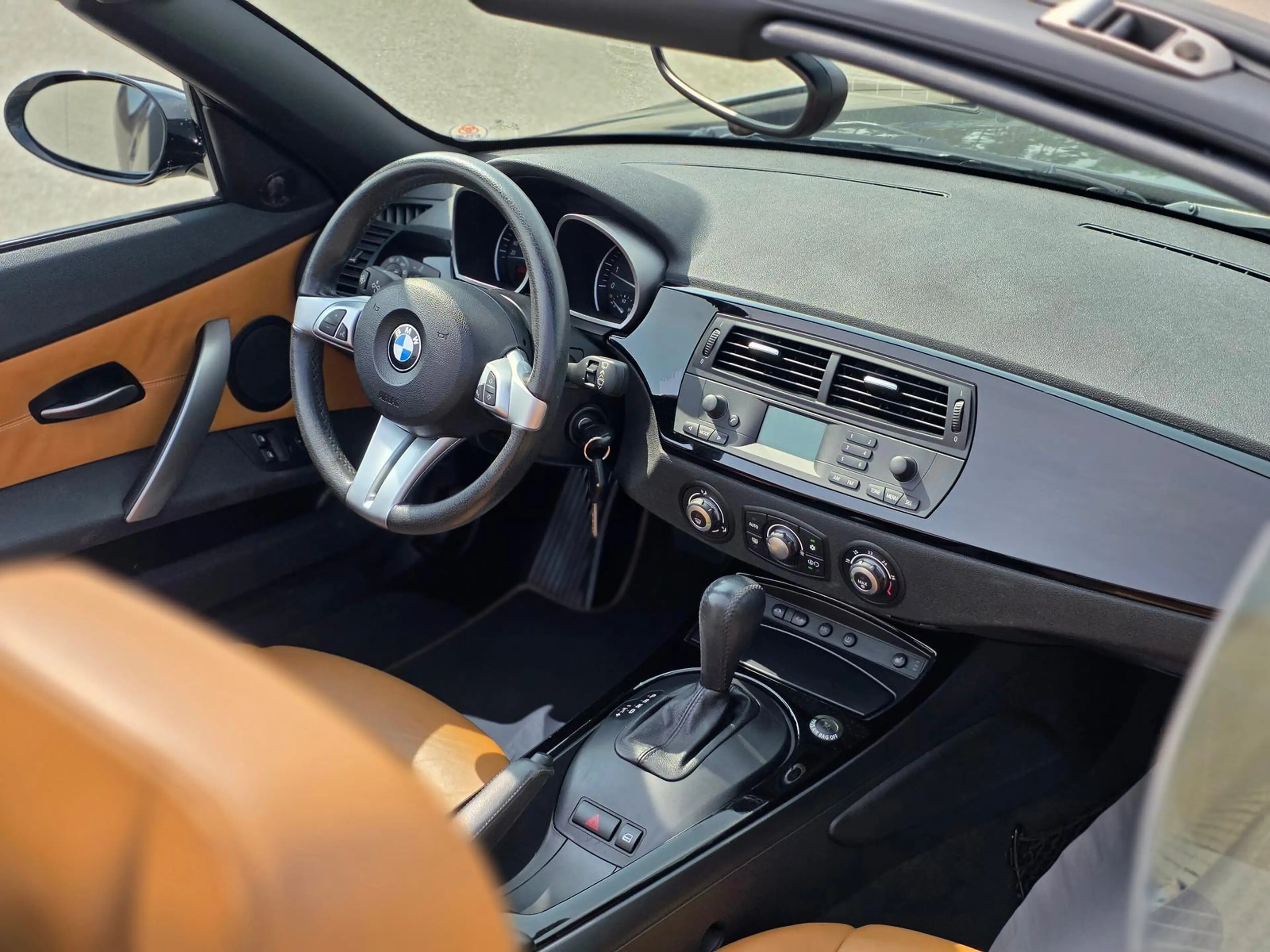 BMW Z4 2.5i/Leder/PDC/Xenon/Top Zustand/6 Zylinder — photo 14