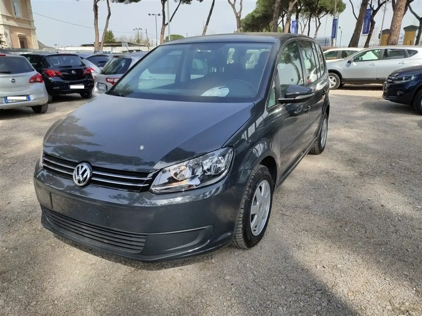 Volkswagen Touran 1.2 "7 POSTI" siva - 1