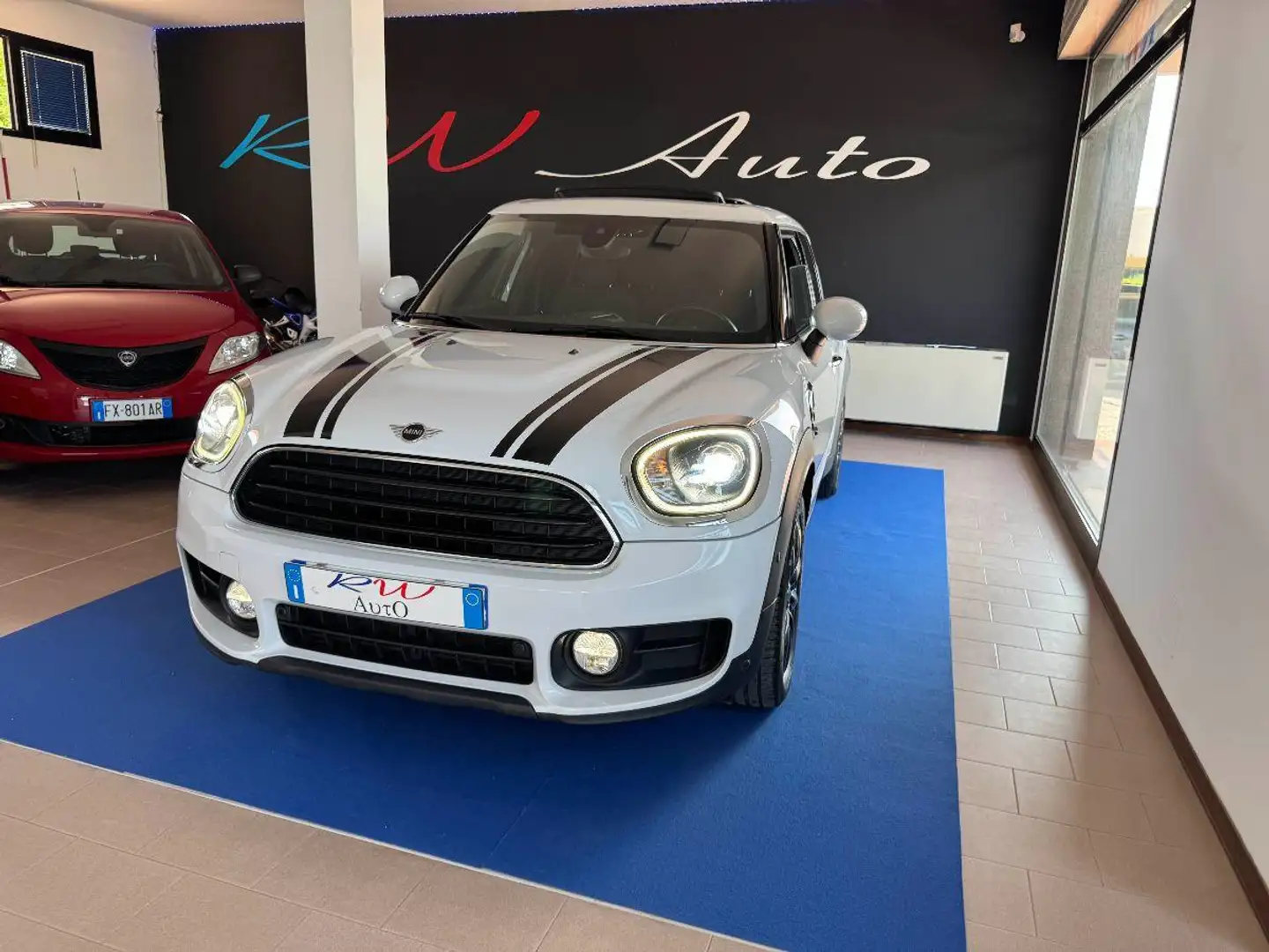 MINI Cooper Countryman MINI Countryman Cooper D Oakwood Blanc - 1