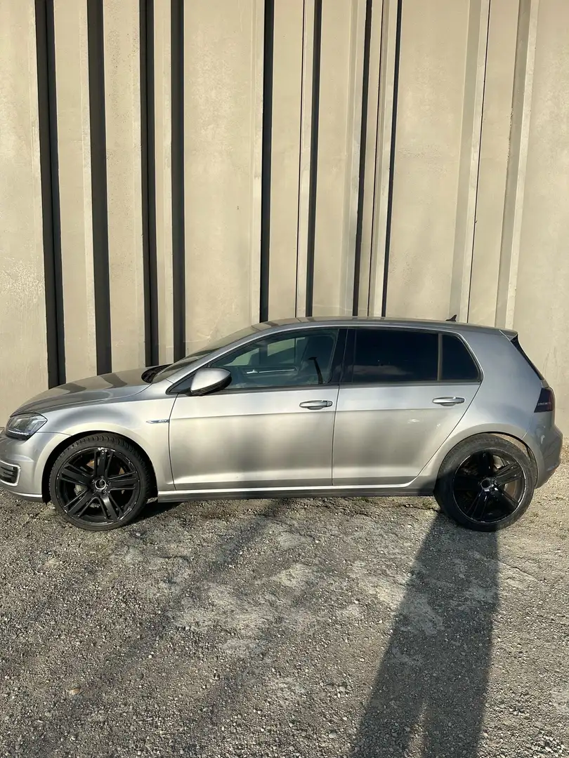 Volkswagen Golf GTE - 2
