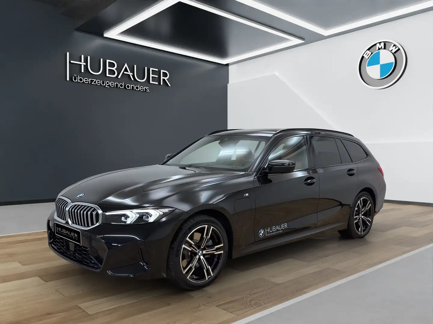 BMW 330 e xDrive Touring [M Sport, AHK, ACC, RFK, HiFi, 18 Schwarz - 1