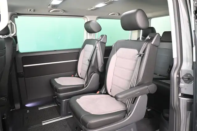 Volkswagen T6.1 Multivan VW T6.1 Multivan Edition TDI 4MOTION Ansicht 14