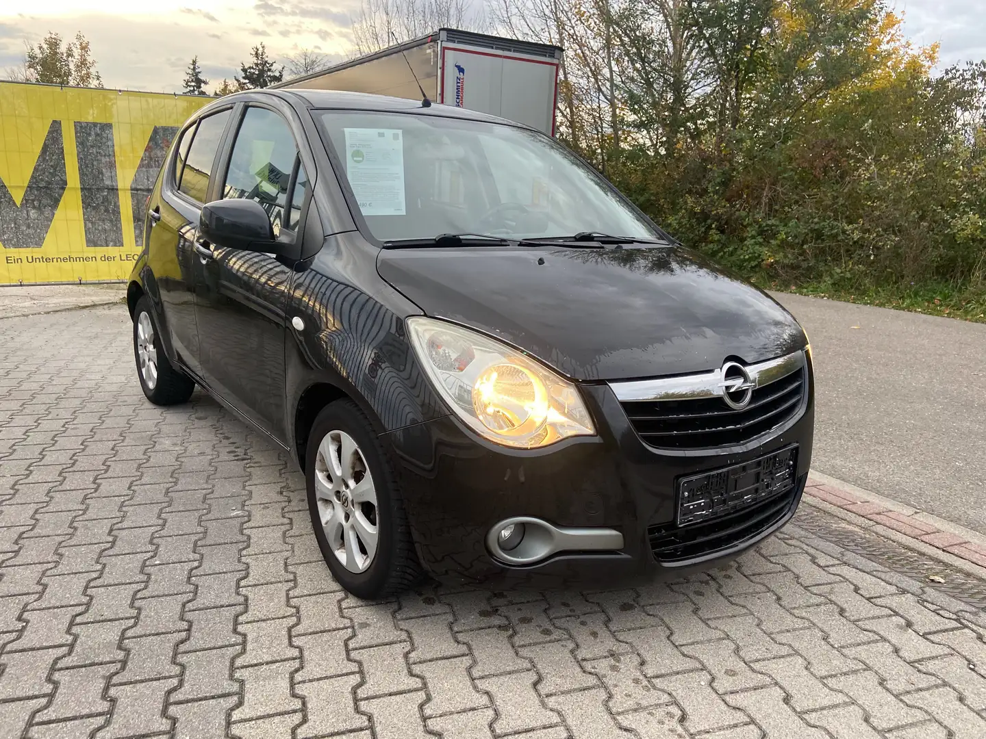 Opel Agila Edition Schwarz - 1