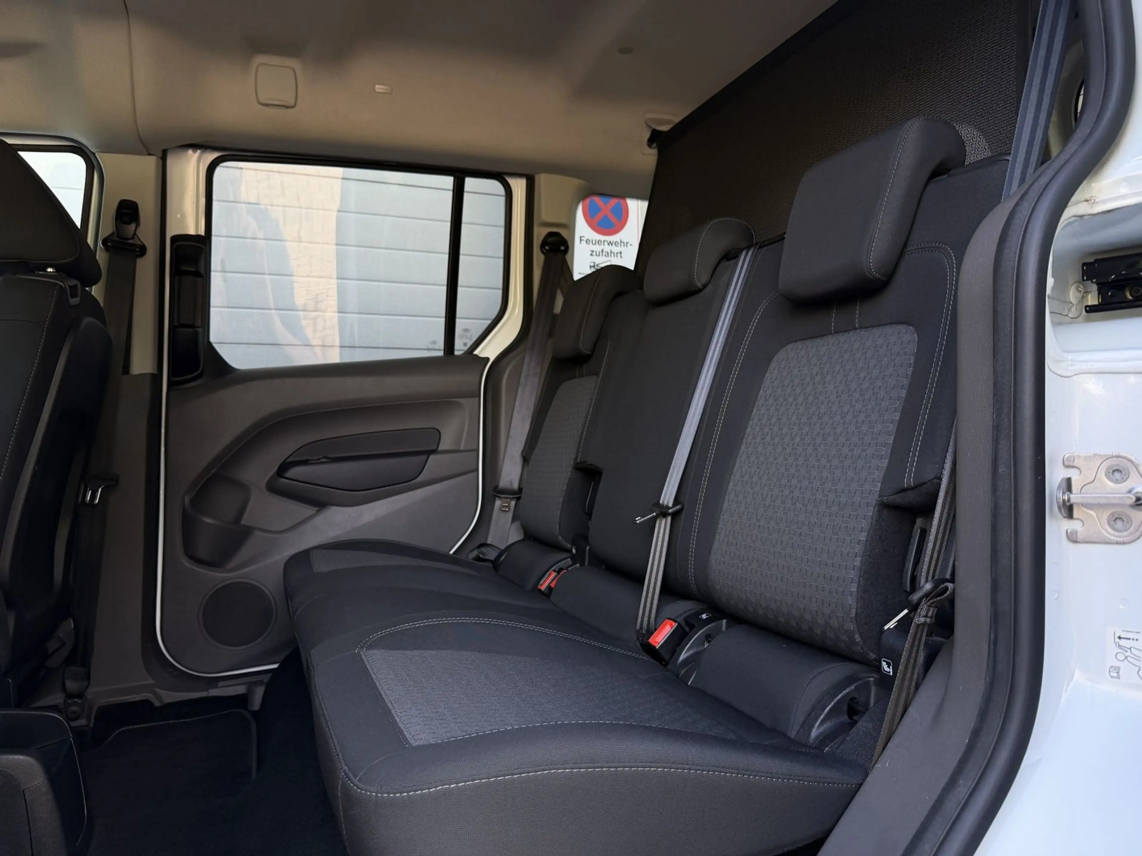Ford Transit Connect Kombi Trend 1-HAND/Klima/PDC/SHZ — photo 8