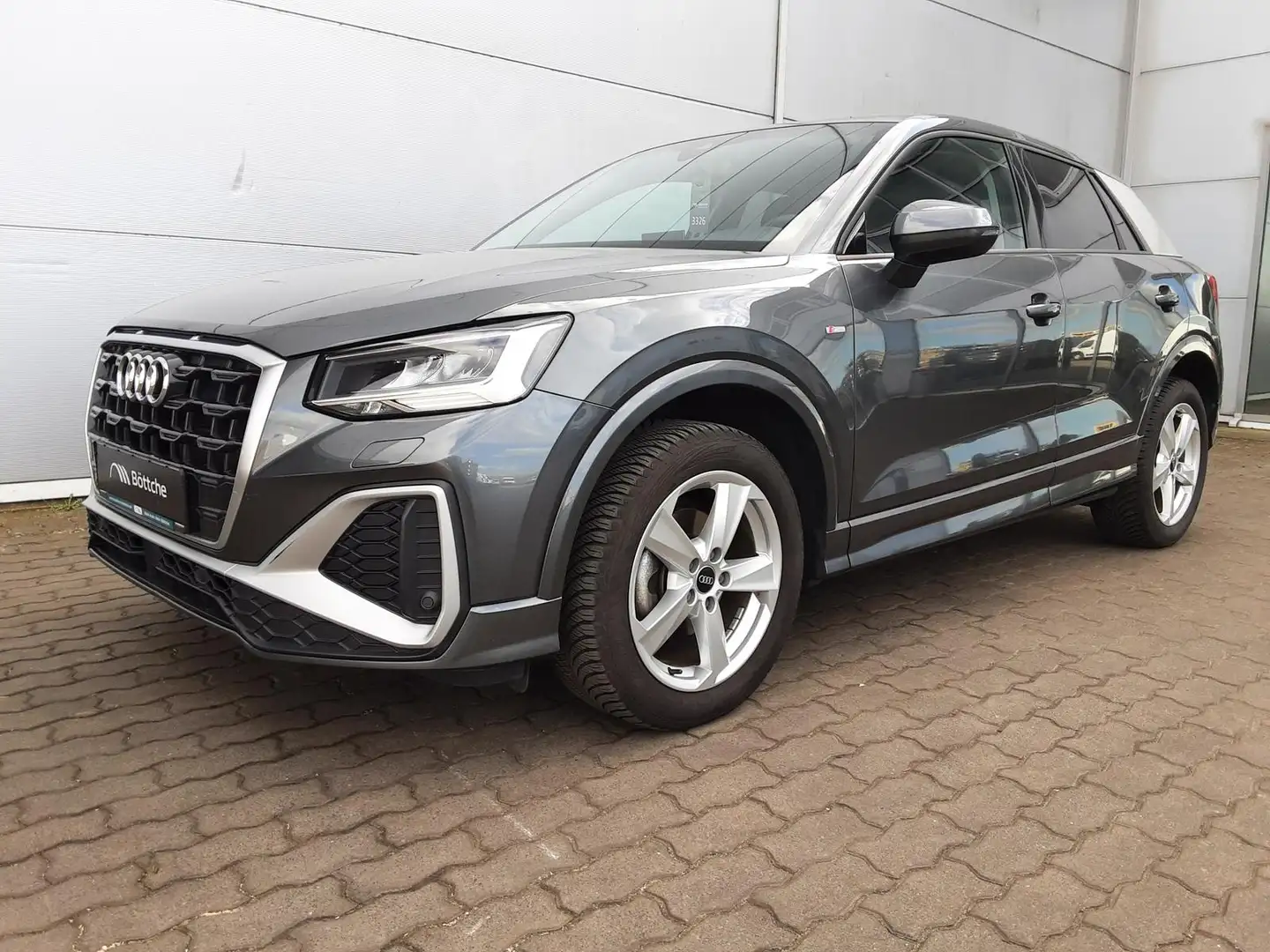 Audi Q2 30 TFSI S line 1.0 TFSI Allw/LED/Navi/Shz/Klima/As Grau - 2