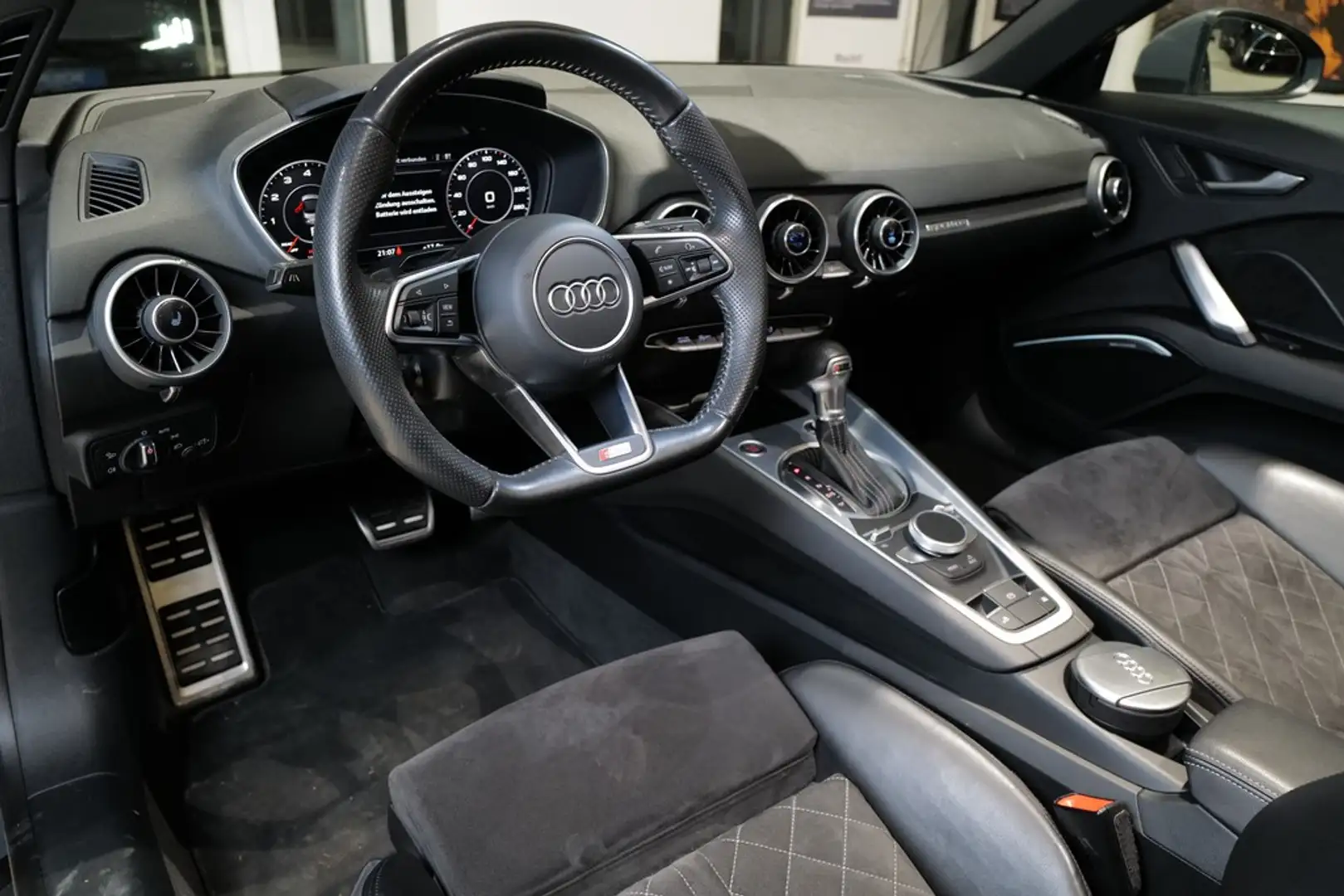 Audi TT Roadster 2.0 TFSI quattro S-Line RKam Bang&Ol K... Gris - 2