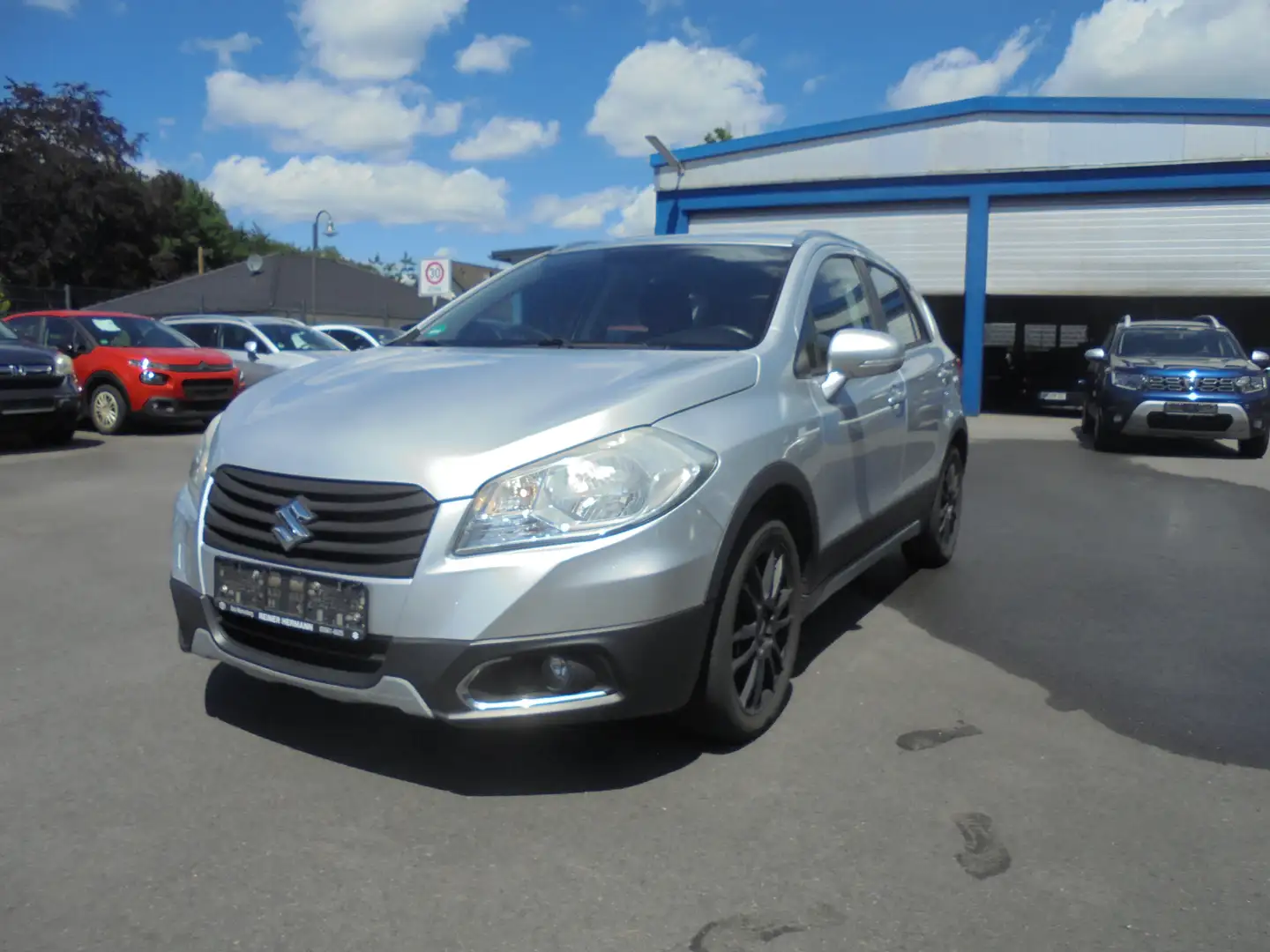 Suzuki SX4 S-Cross Comfort 4x4 Silber - 1