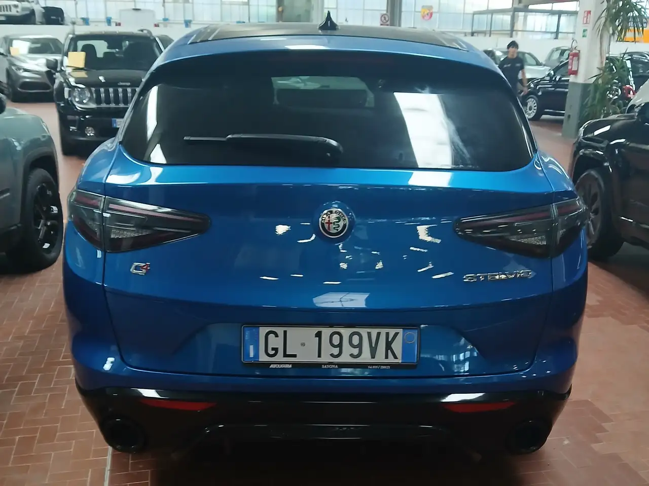 Alfa Romeo Stelvio 2023