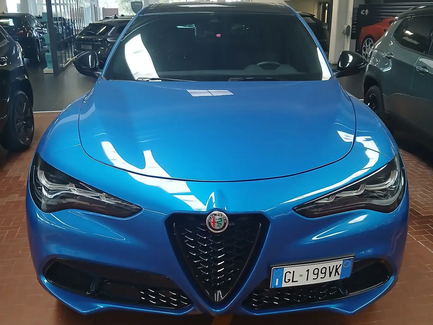 Alfa Romeo Stelvio Stelvio 2.2 t Competizione Q4 210cv auto Blau - 1