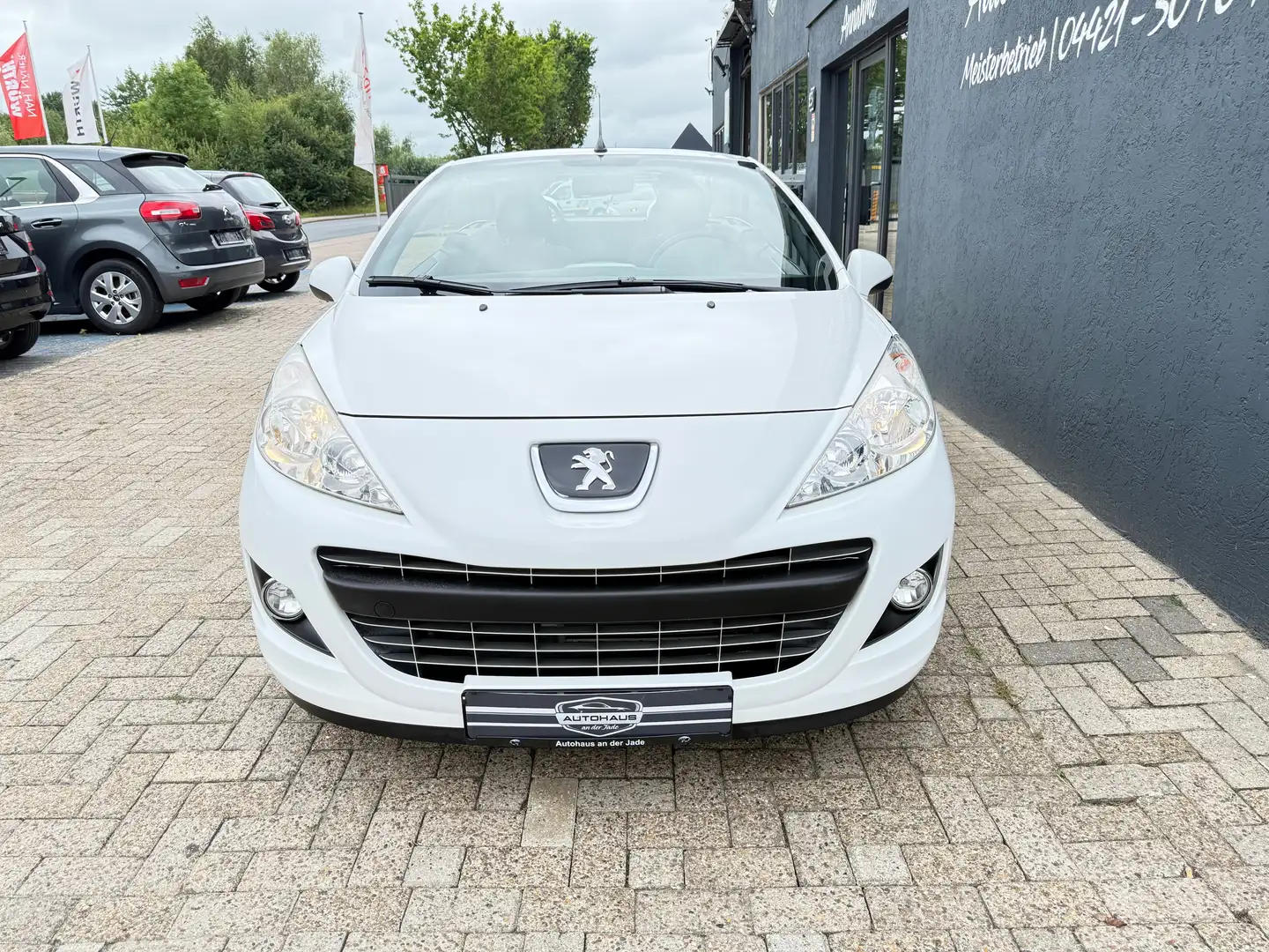 Peugeot 207 Active*Top Zustand*SH gepfl.*HU/AU NEU*2.Hand Blanc - 2