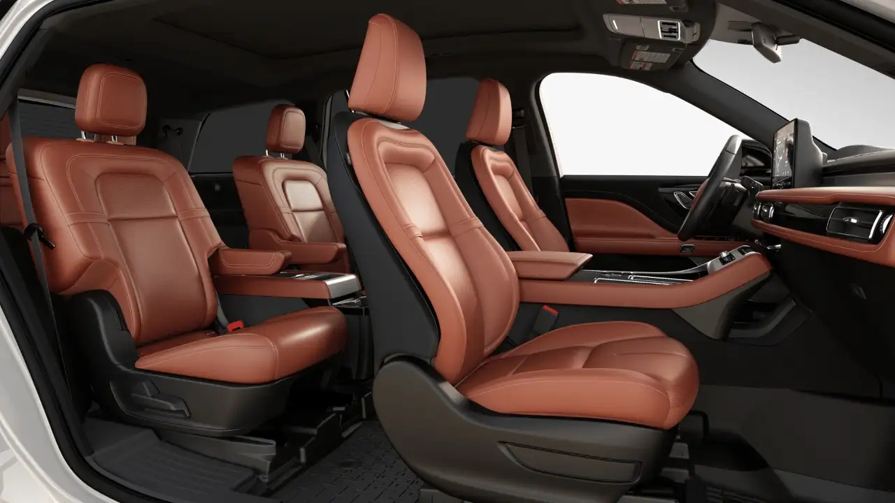 Lincoln Aviator снимка Lincoln Aviator