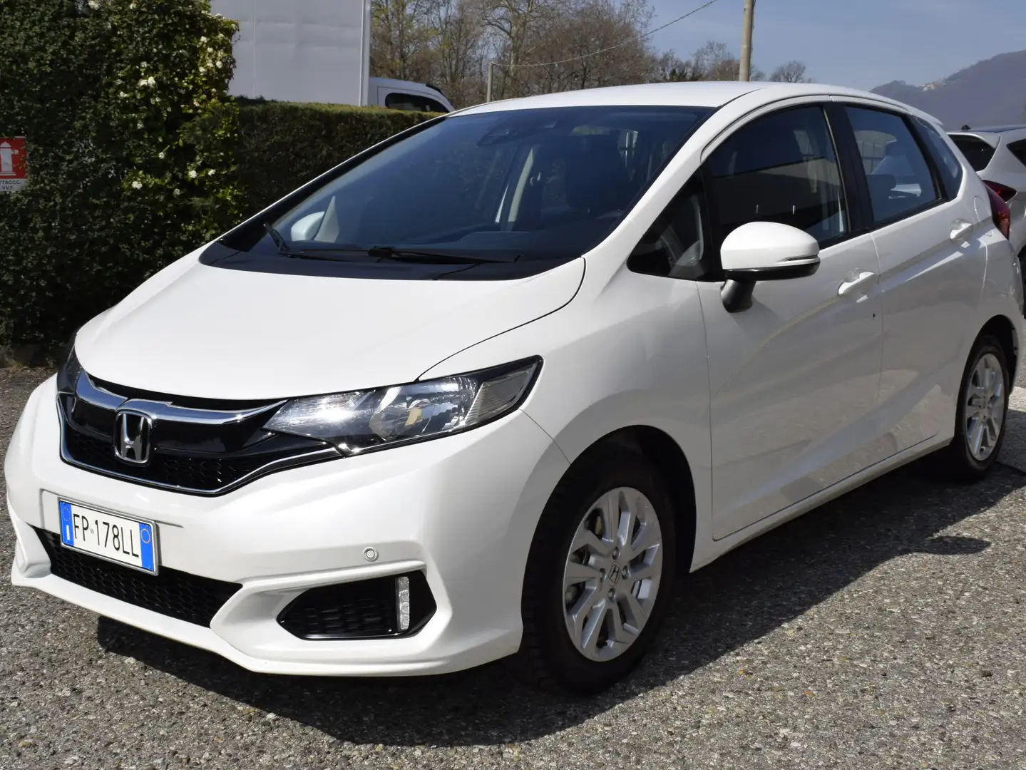 Honda Jazz 1.3 Comfort Navi Adas Wit - 2