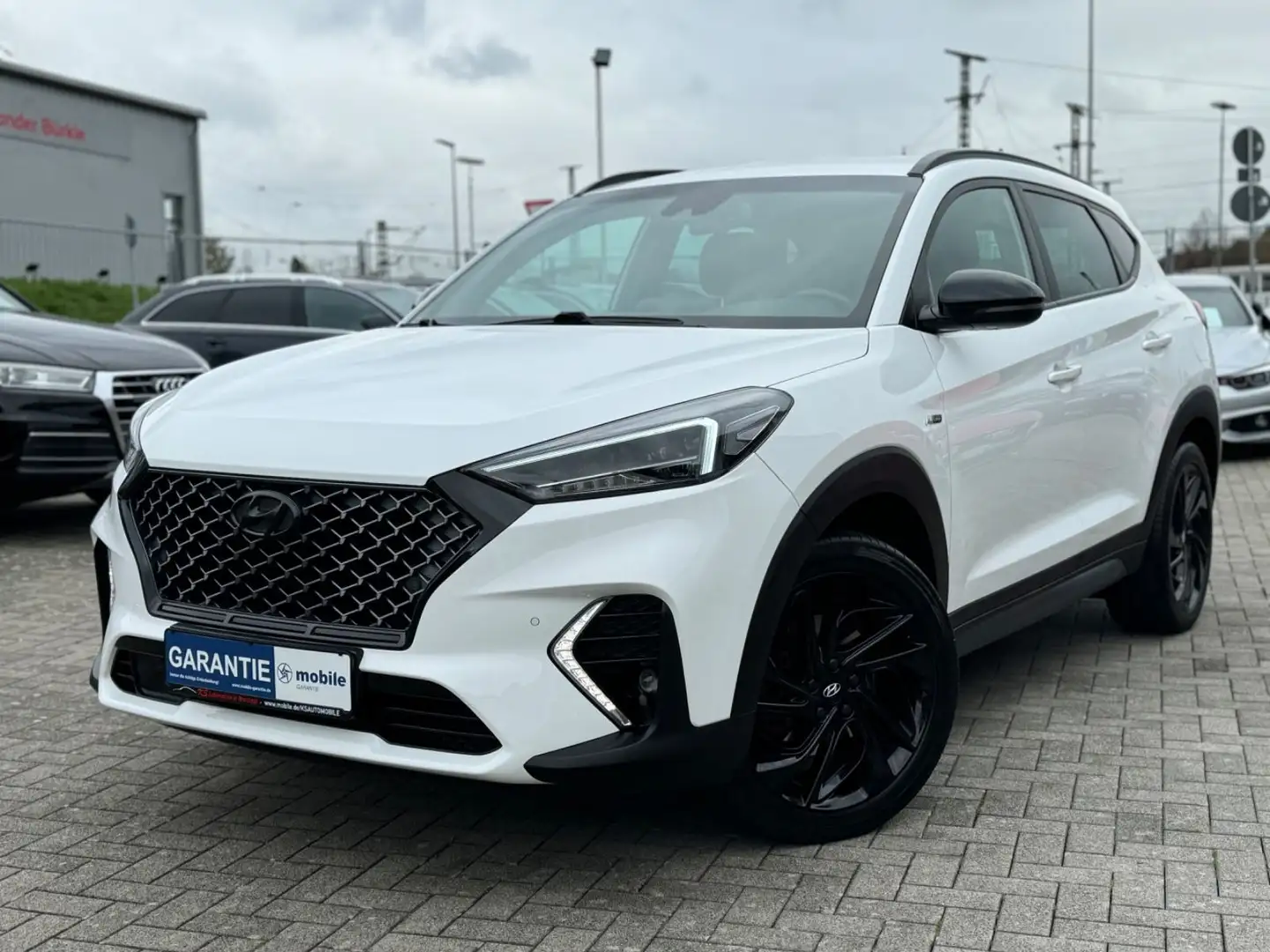 Hyundai TUCSON N Line 4WD*Kamera*LED*Navi*Assist*4-Rohr* Weiß - 1