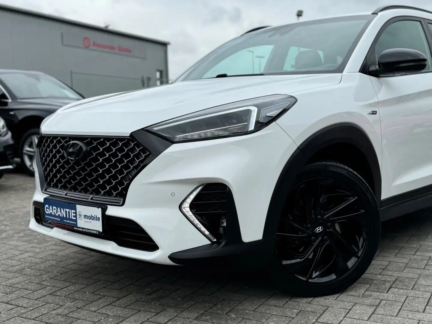 Hyundai TUCSON N Line 4WD*Kamera*LED*Navi*Assist*4-Rohr* Weiß - 2
