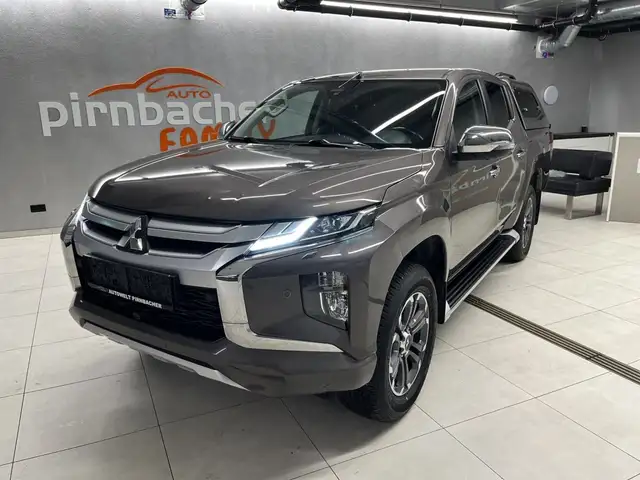 Mitsubishi L200 0 DK DI-D 2,2 Diamond 4WD AT Leder 20