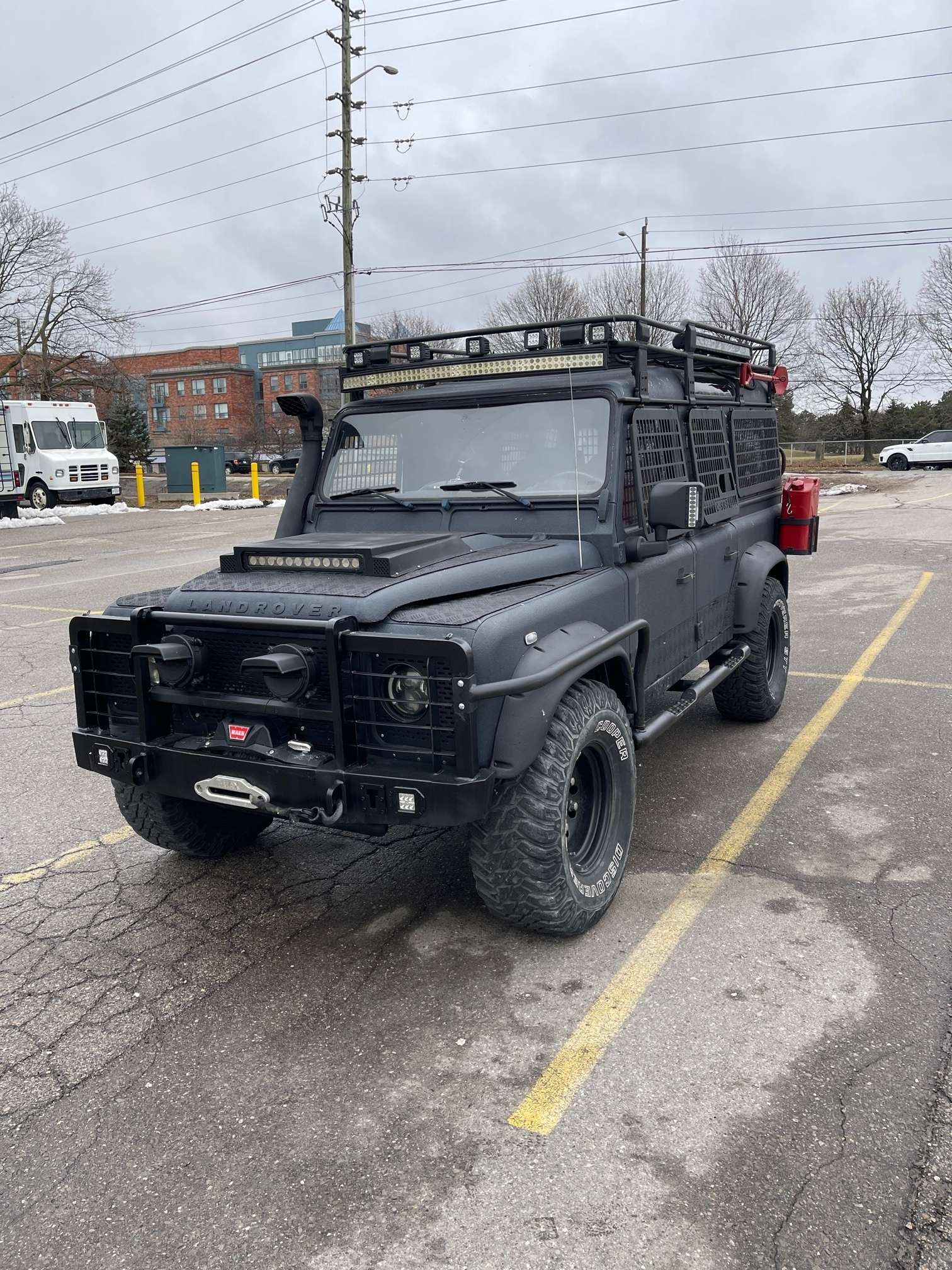 2007 Land Rover Defender thumb 9