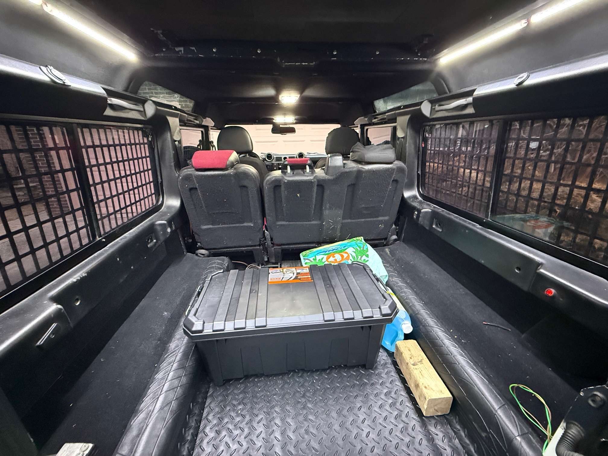 2007 Land Rover Defender thumb 11