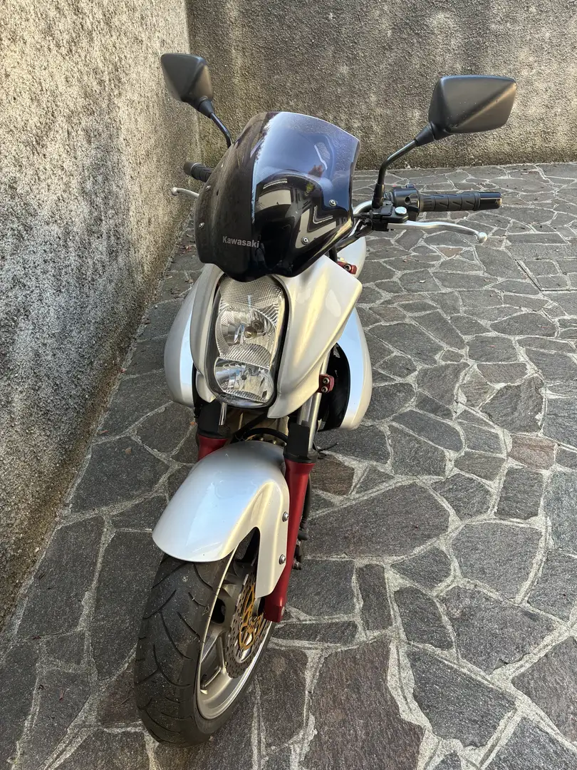 Kawasaki ER - 6 N NAKED - 2