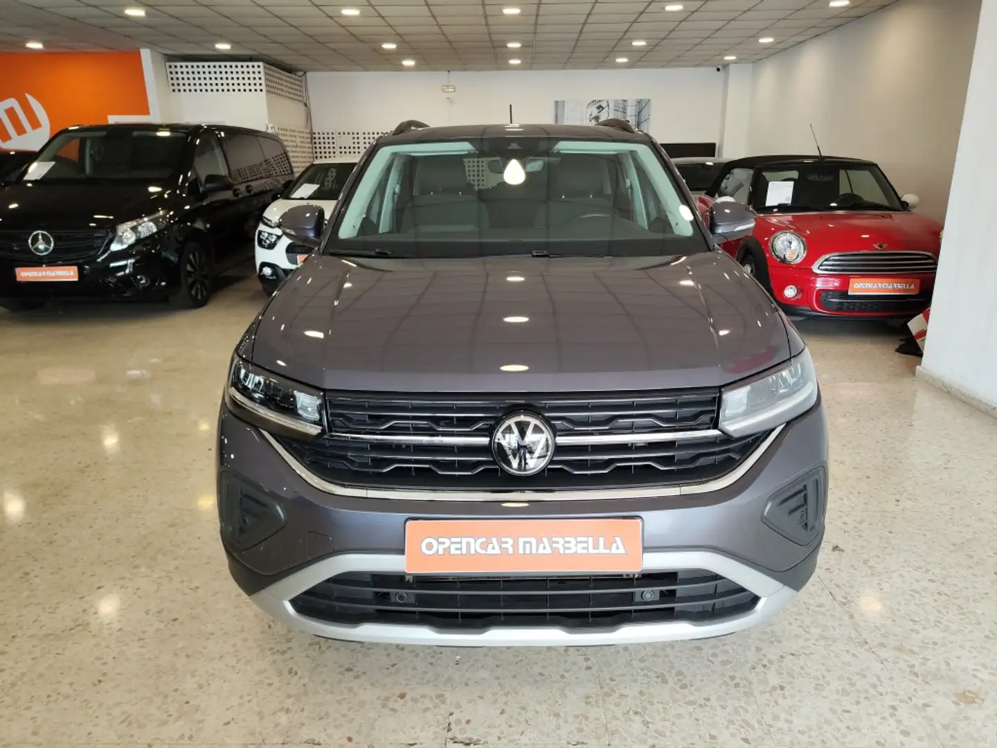 Volkswagen T-Cross 1.0 TSI Más 85kW Aut. Gris - 2