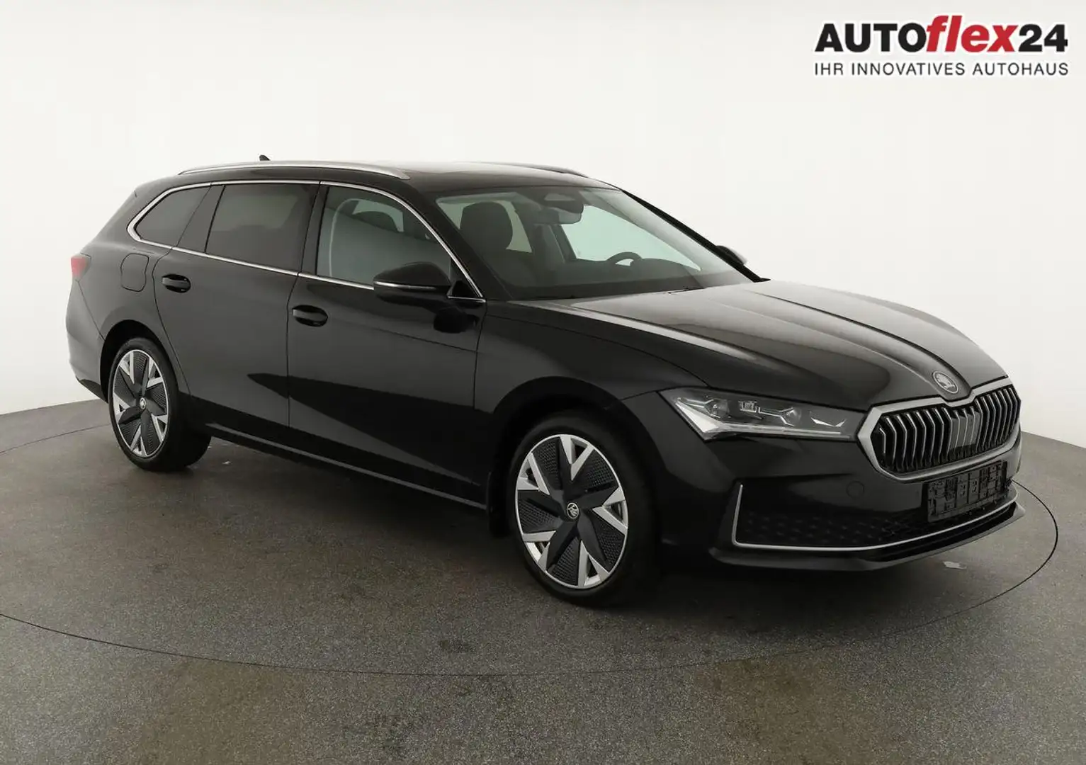 Skoda Superb Combi 2.0 TDI 142 kW 4x4 Selection DSG Selectio... Schwarz - 1