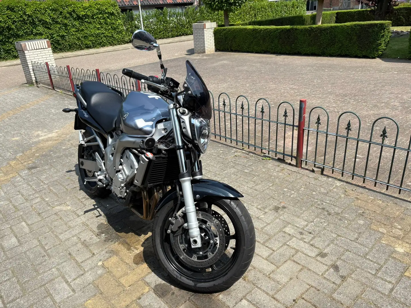 Yamaha FZ 6 FZ6N Zilver - 2
