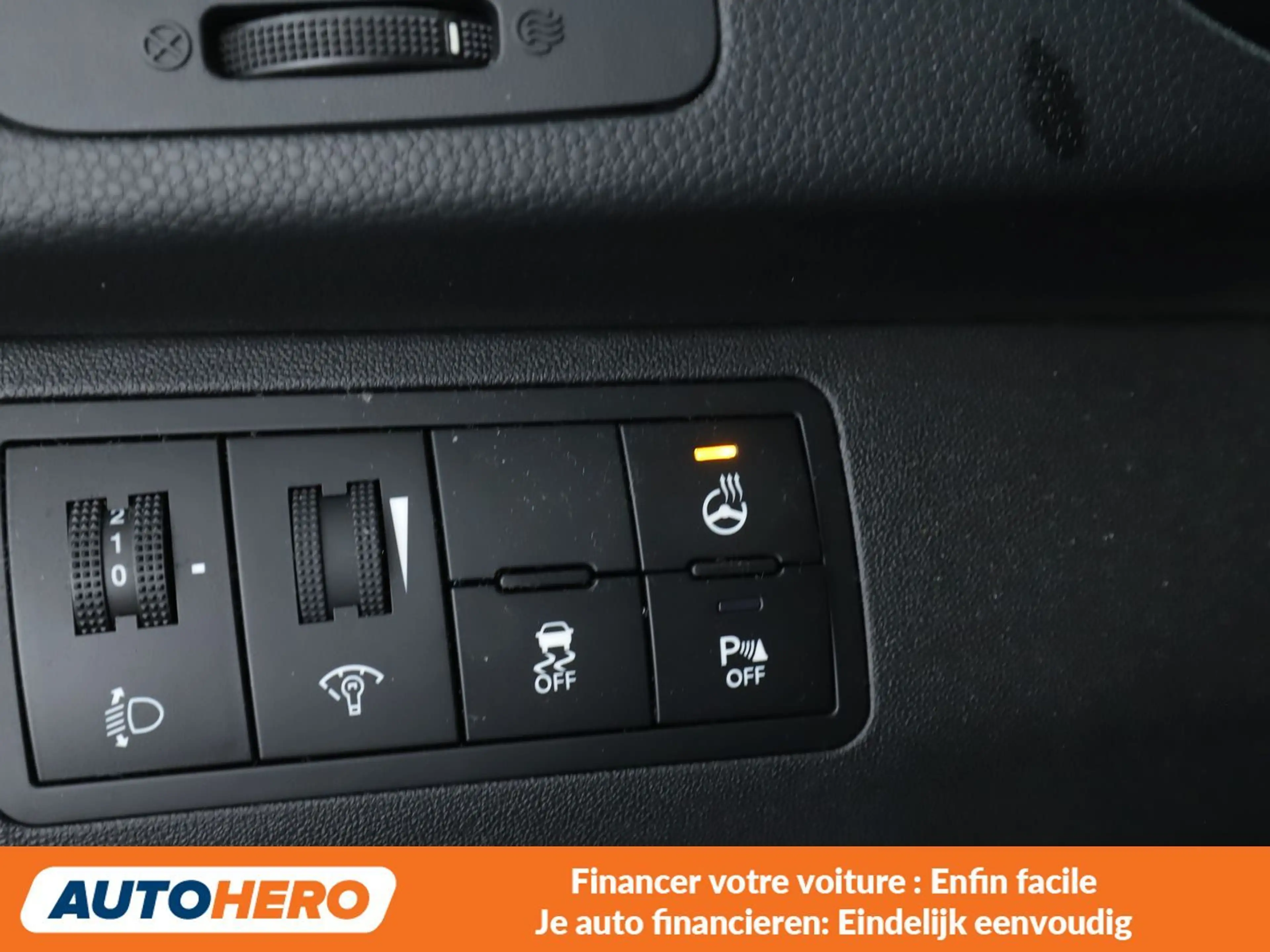 Hyundai iX20 1.6 Style Blue — photo 13