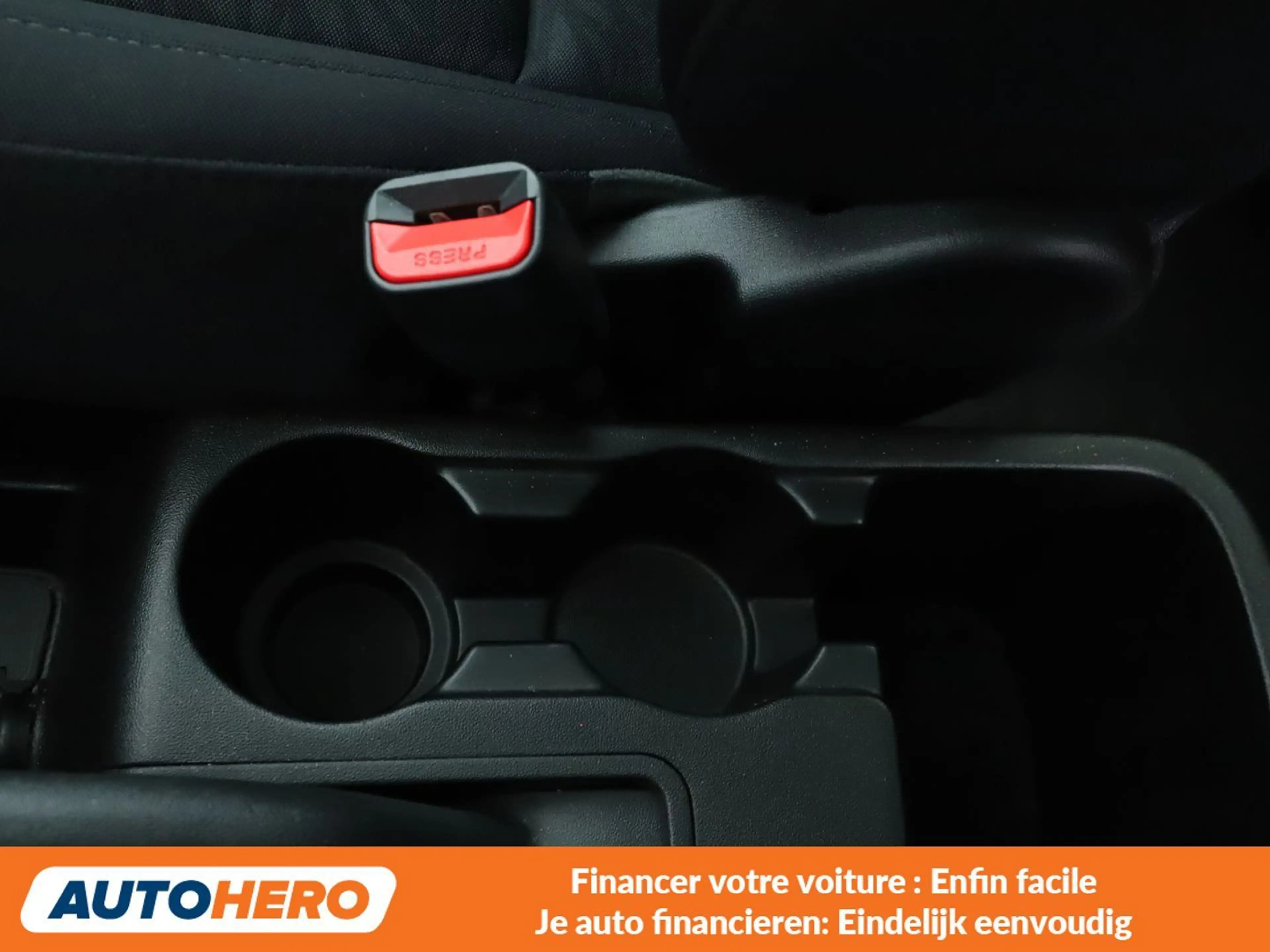 Hyundai iX20 1.6 Style Blue — photo 11