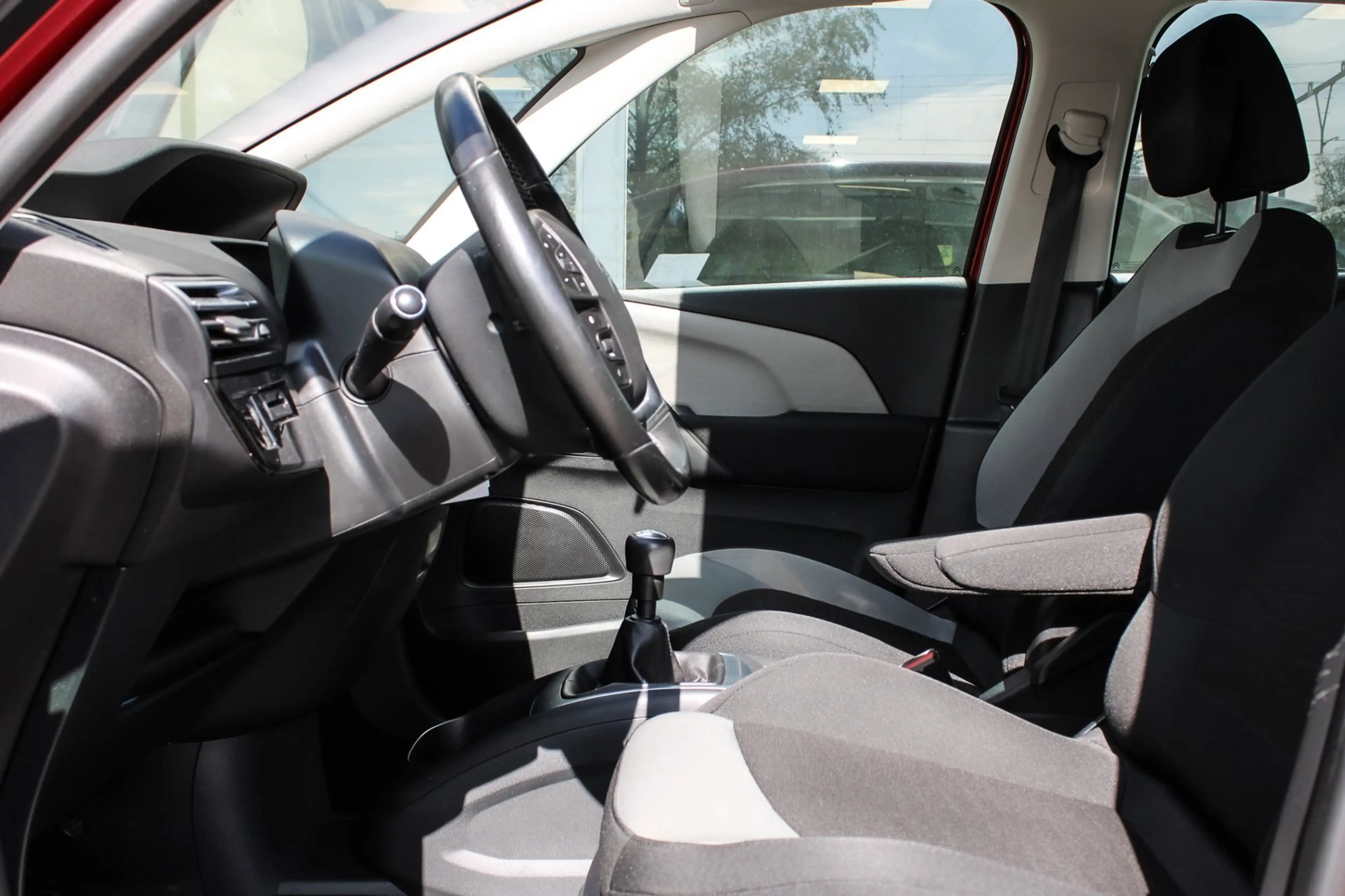 Citroen C4 Picasso 1.6 THP Exclusive NAVI CAMERA AIRCO TREKHAAK — photo 15