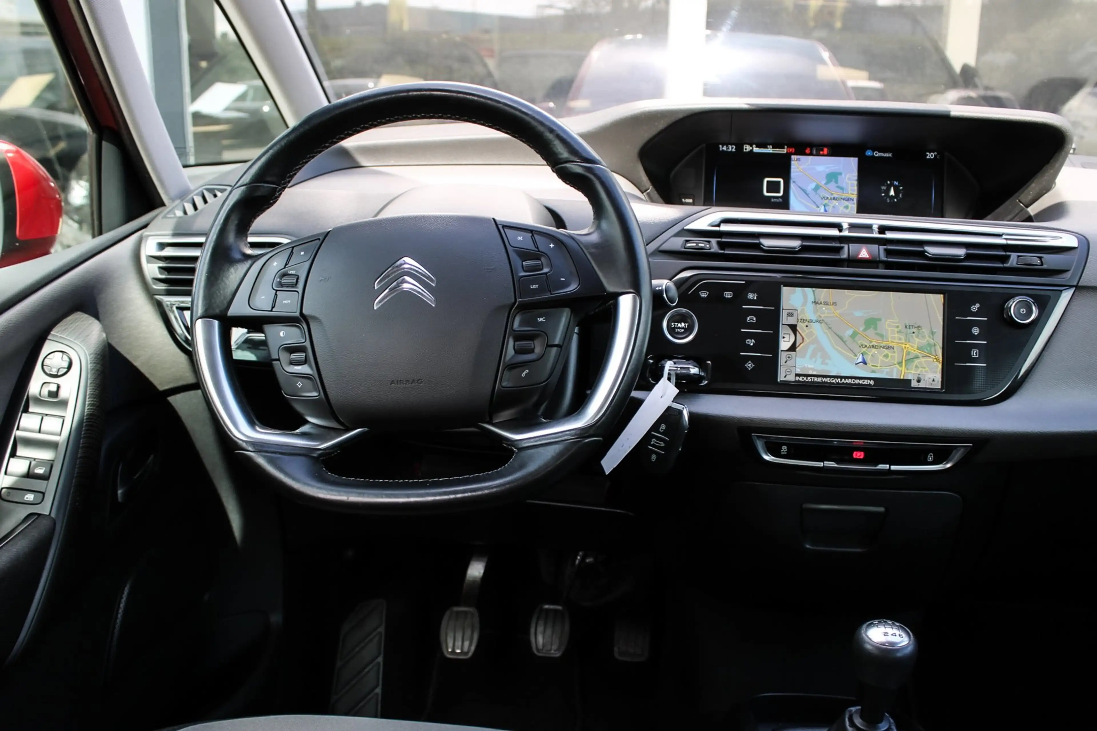 Citroen C4 Picasso 1.6 THP Exclusive NAVI CAMERA AIRCO TREKHAAK — photo 8