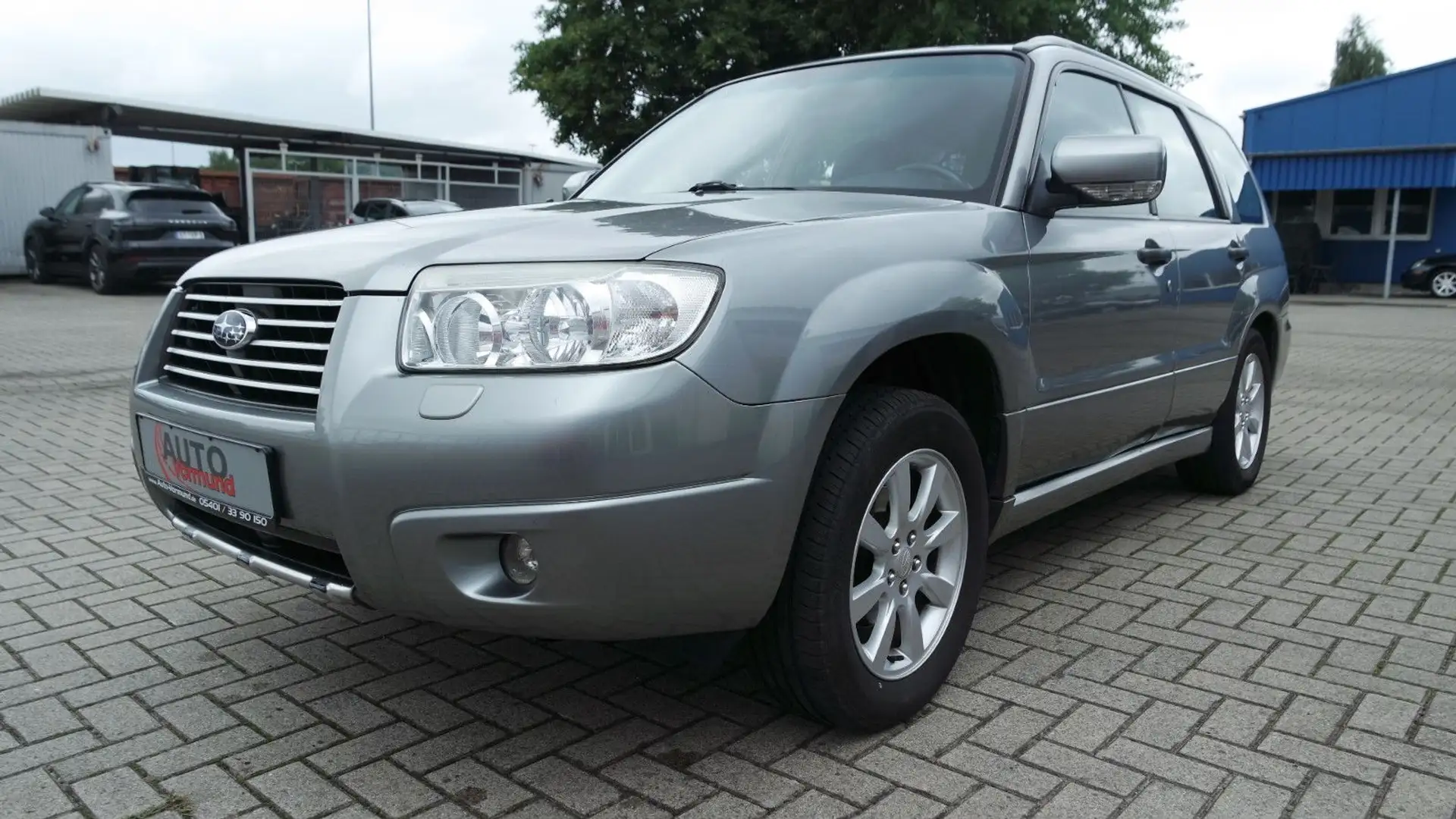 Subaru Forester 2.0 X Celebration,LEDER, AUTOGAS, LPG Gris - 1