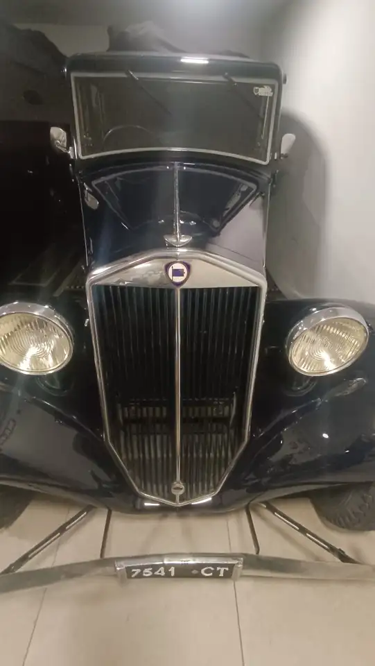Lancia berlina, foto 1