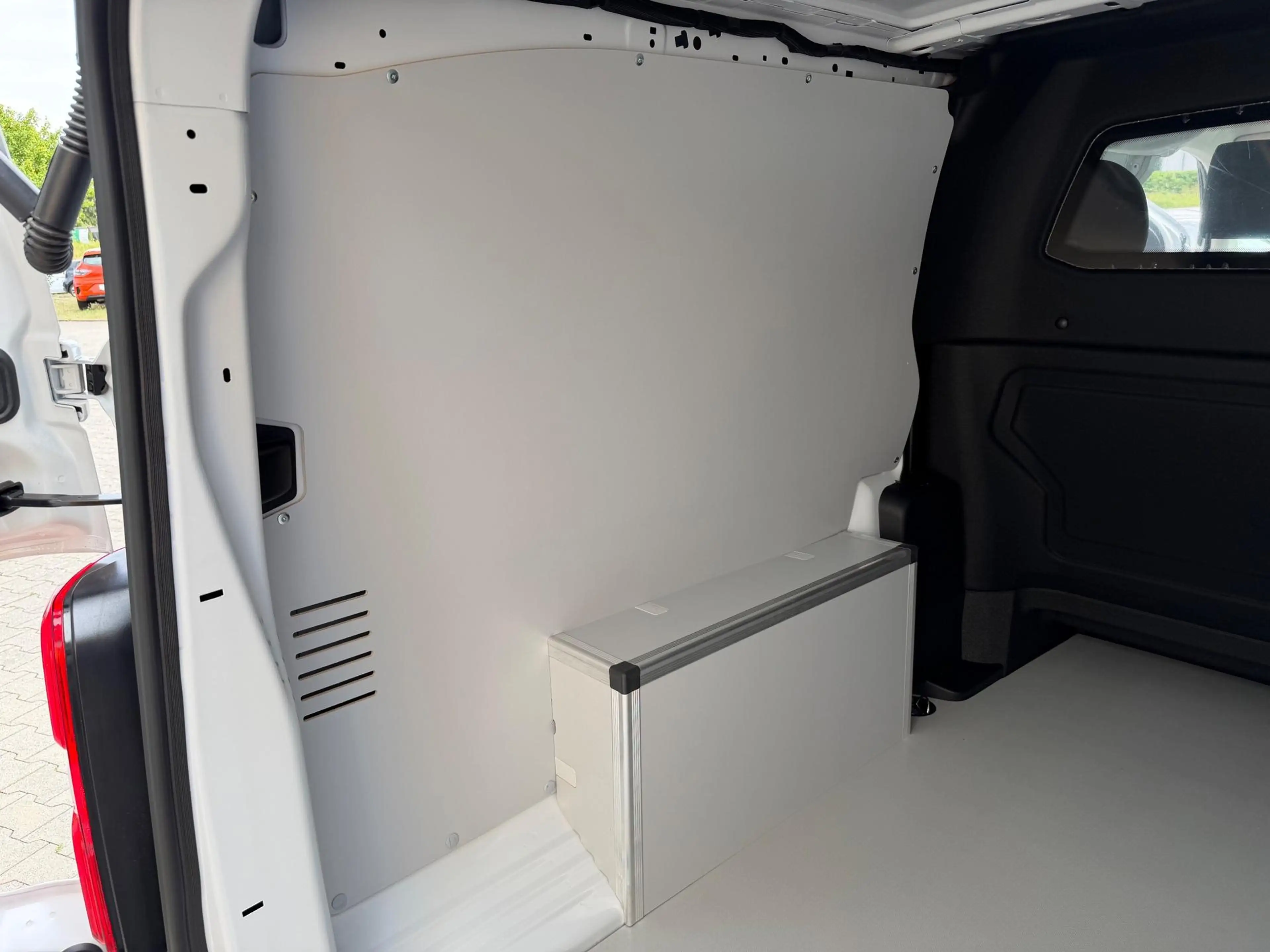 Fiat Scudo 2.0 BlueHDi Multicab L3 130 kW (177 PS), Autom.... — photo 14