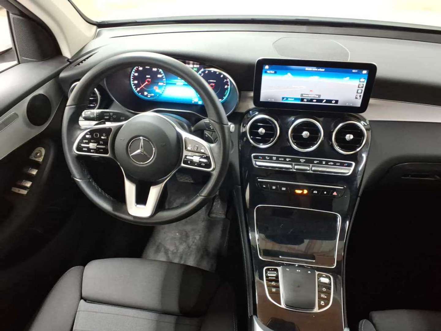 Mercedes GLC 300 -  - Joinsteer - #3