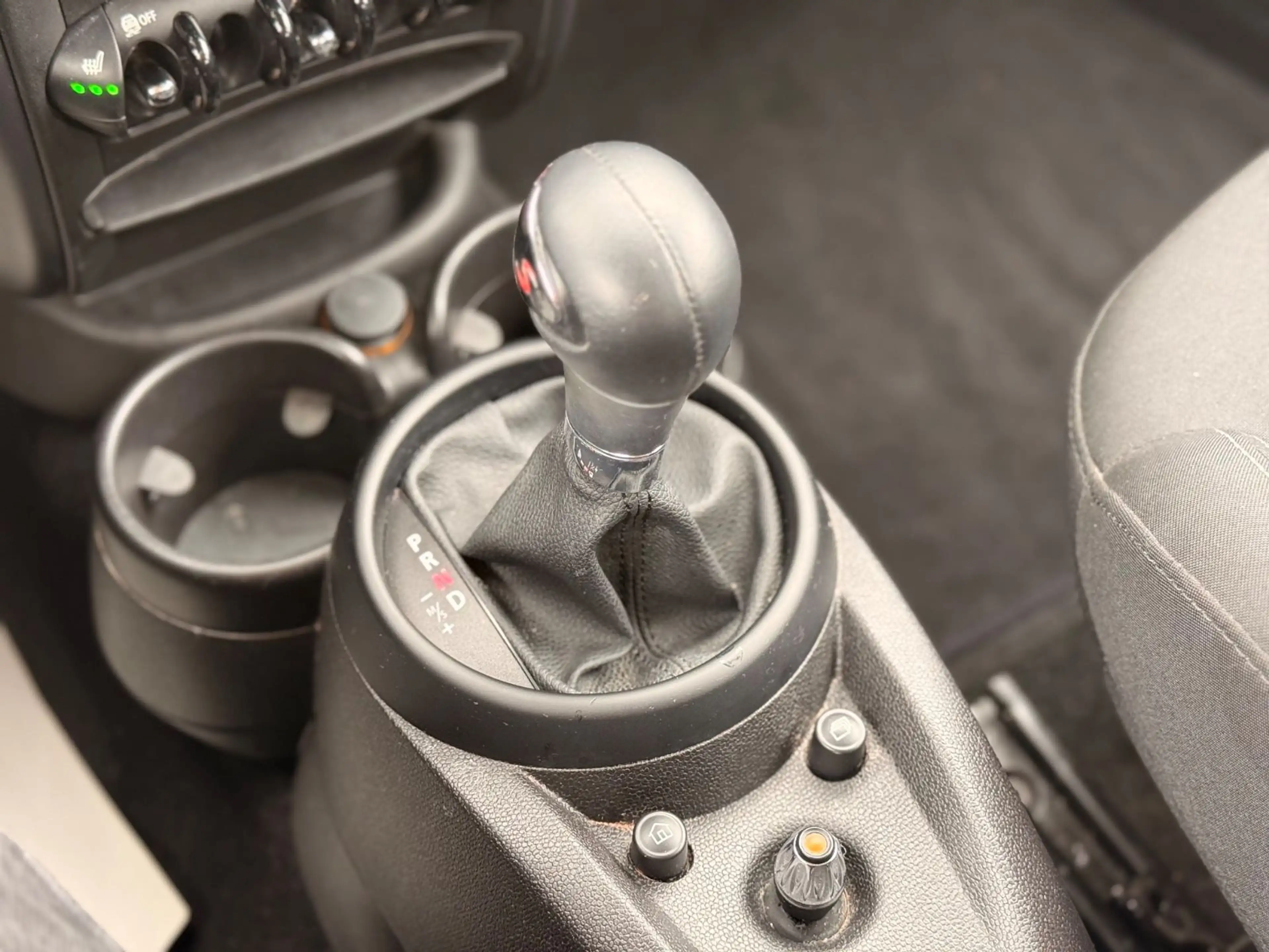 MINI Cooper SD Countryman Pepper *Automatik* — photo 18