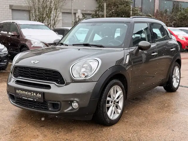 MINI Cooper SD Countryman Pepper *Automatik*