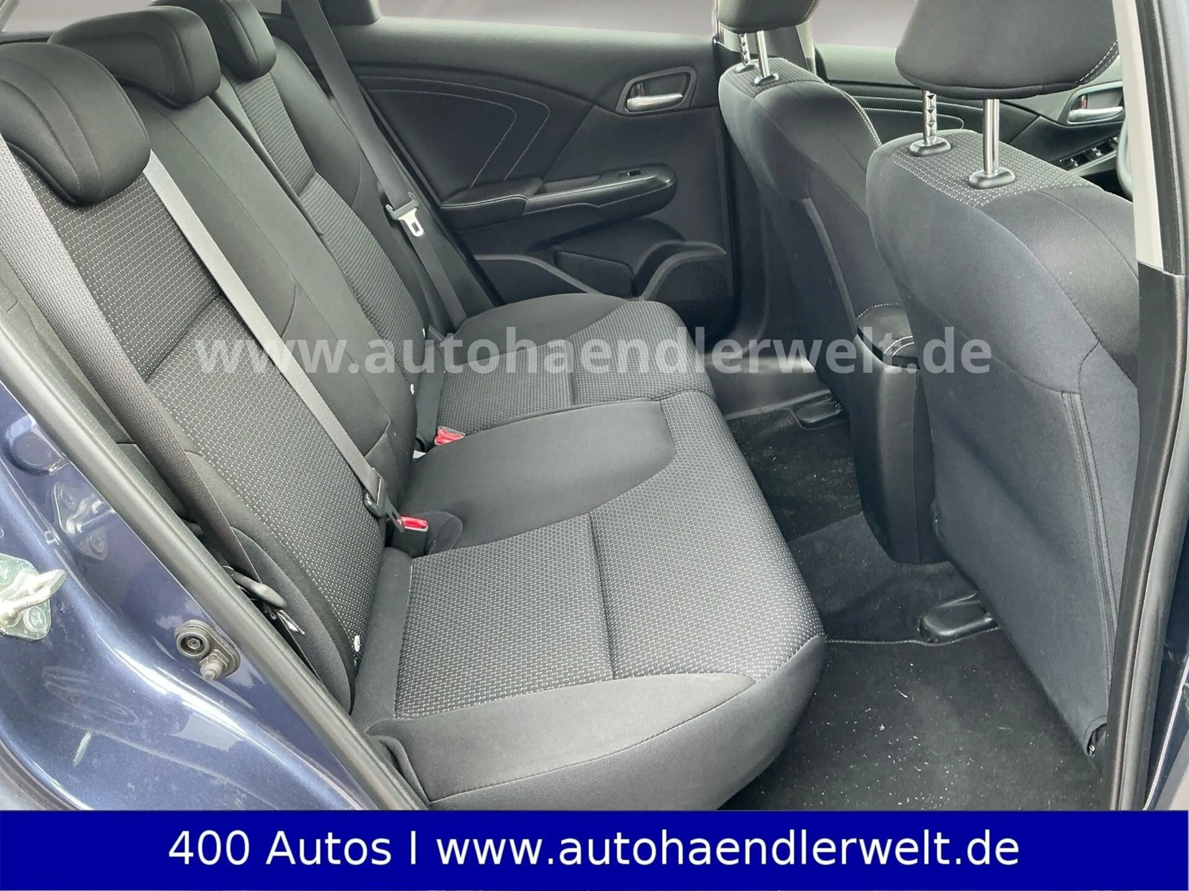 Honda Civic Tourer 1.8 Comfort — photo 12