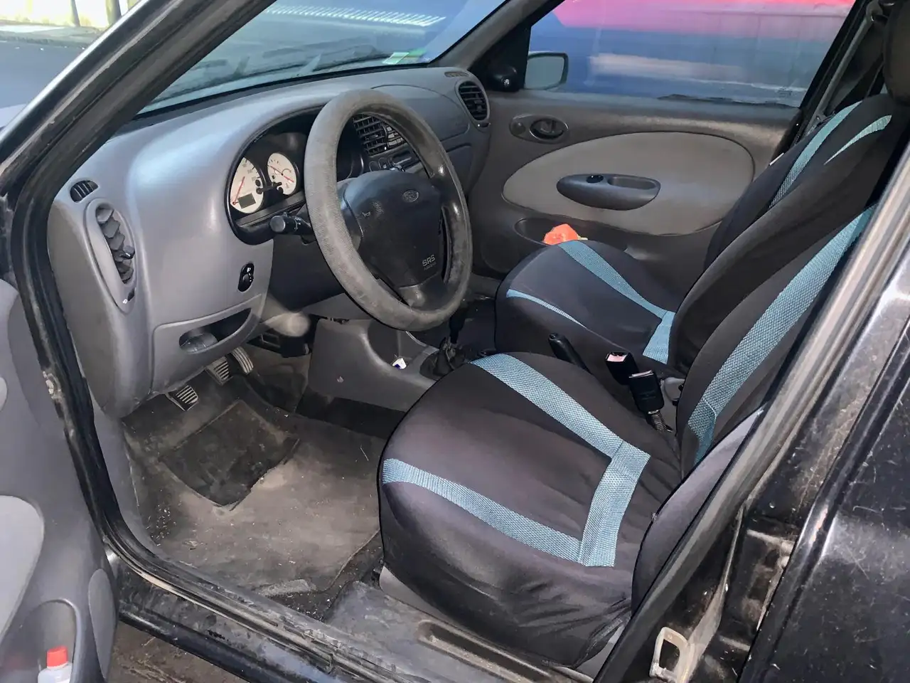 Ford Fiesta IV 1995 5p 1.2 Techno c/SS, foto 3