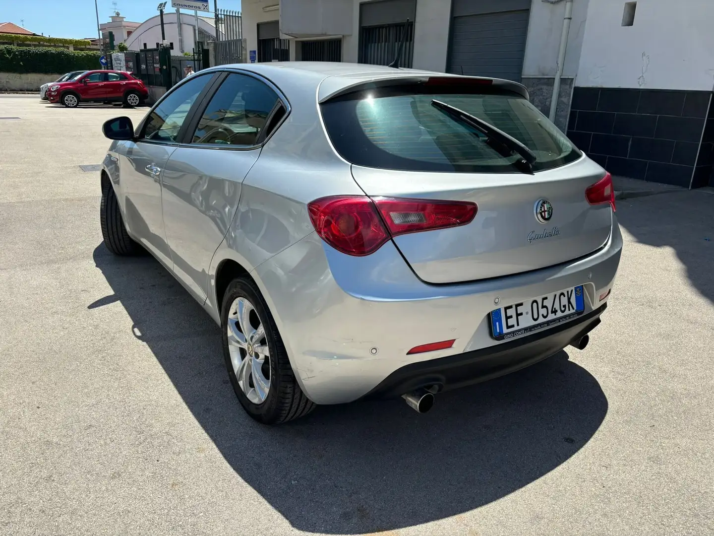 Alfa Romeo Giulietta 2.0 JTDm-2 140 CV Distinctive Argento - 2