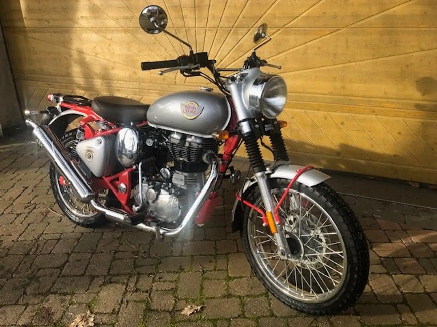 Royal Enfield Bullet 500 Royal Enfield Bullet Trial Rouge - 1