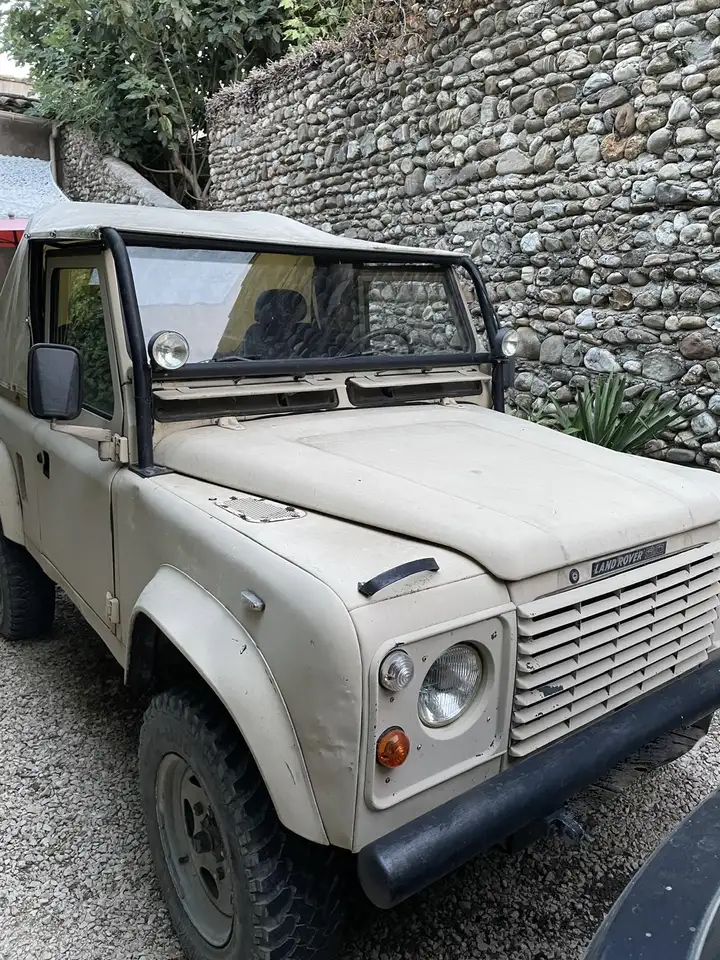Land Rover 2.5 ATMO, foto 4