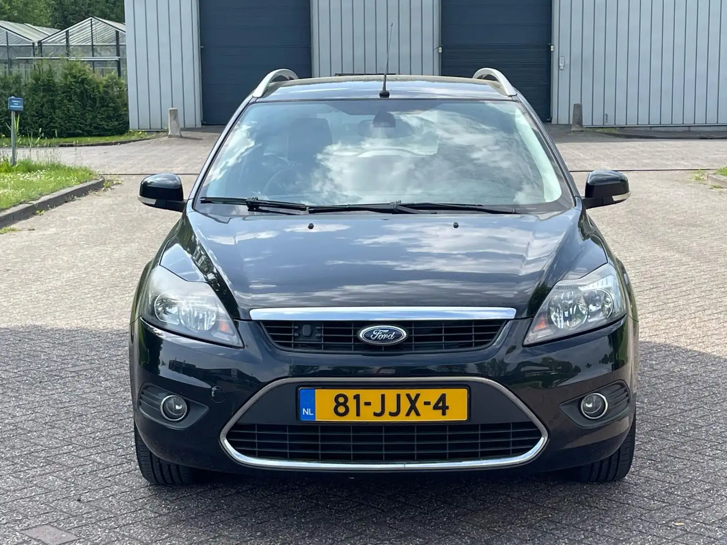Ford Focus Wagon 1.8 Titanium Flexi Fuel/EERSTE EIG/AIRCO/CRU Negro - 2