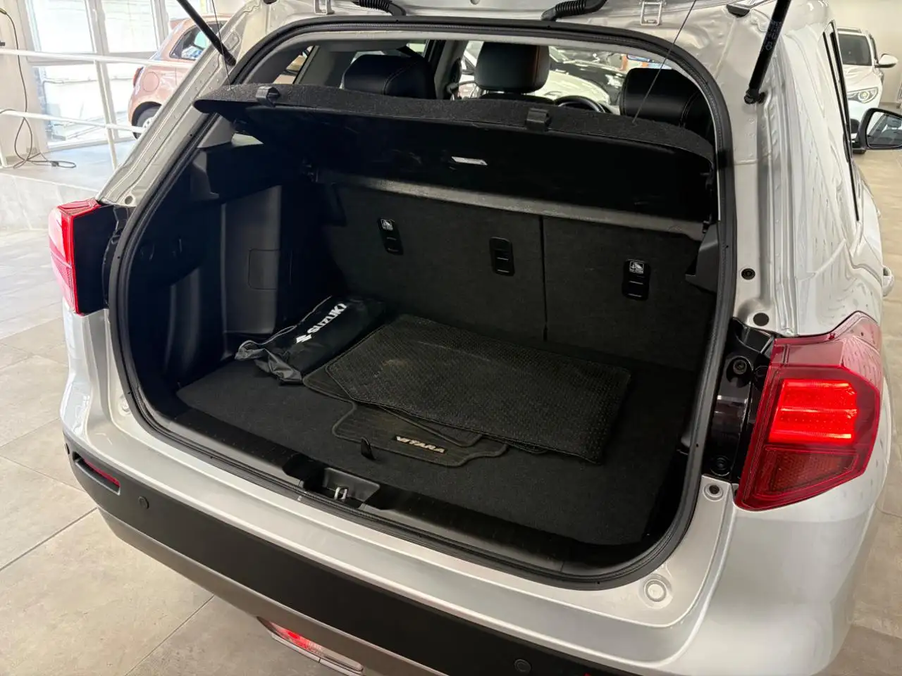 Suzuki Vitara 1.4 Hybrid 4WD AllGrip Yoru FARI LED, миниатюра 6