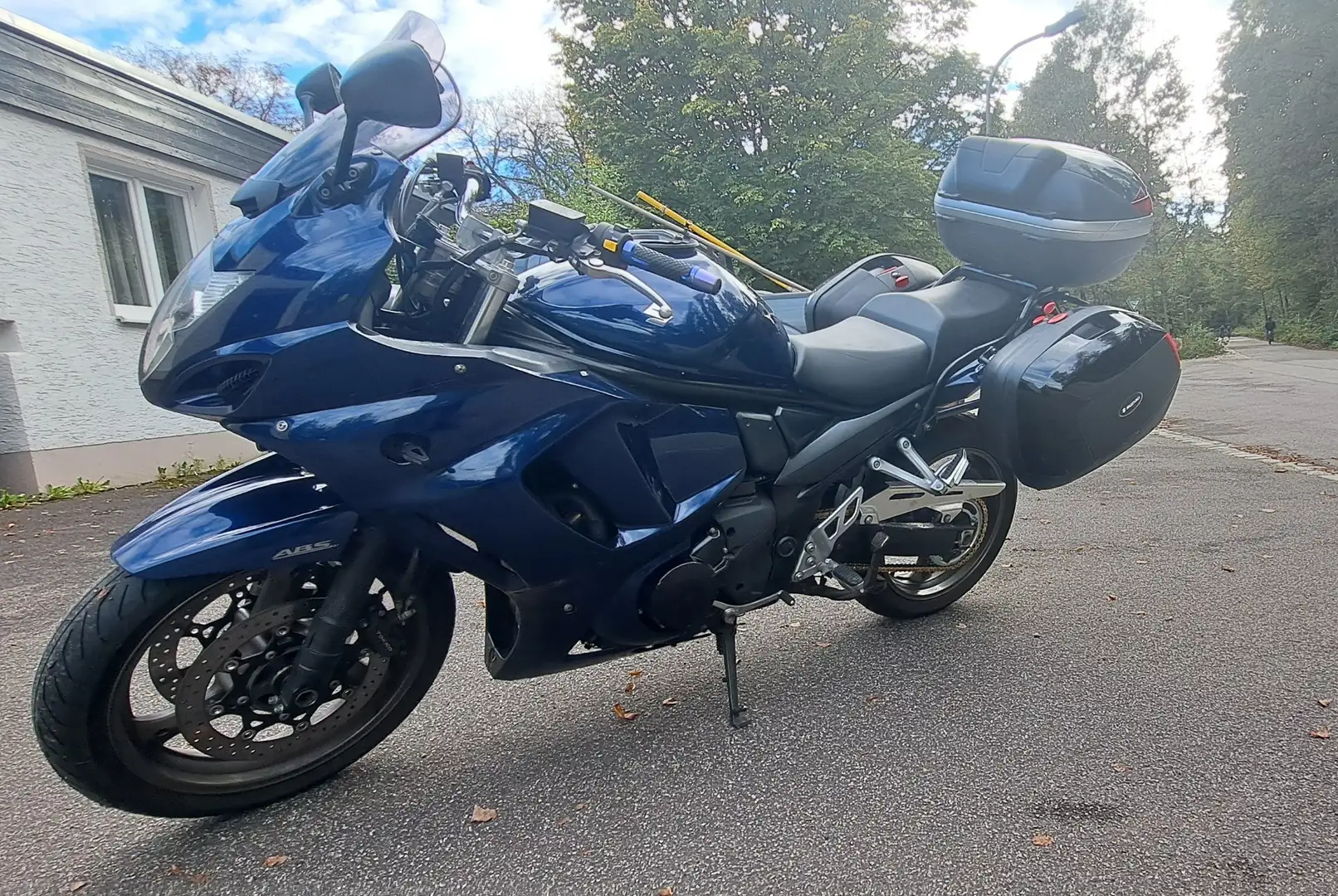 Suzuki GSX 1250 Blauw - 1
