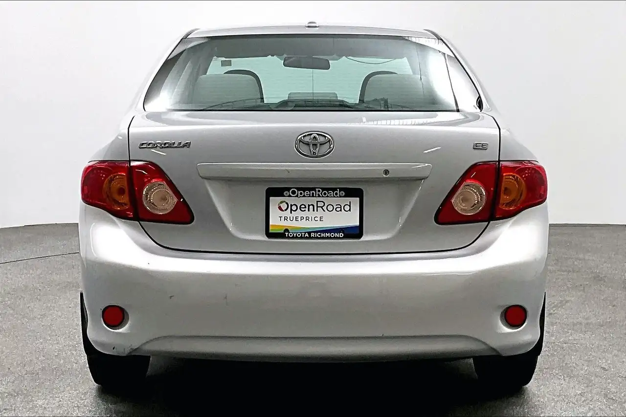 Toyota Corolla снимка Toyota Corolla