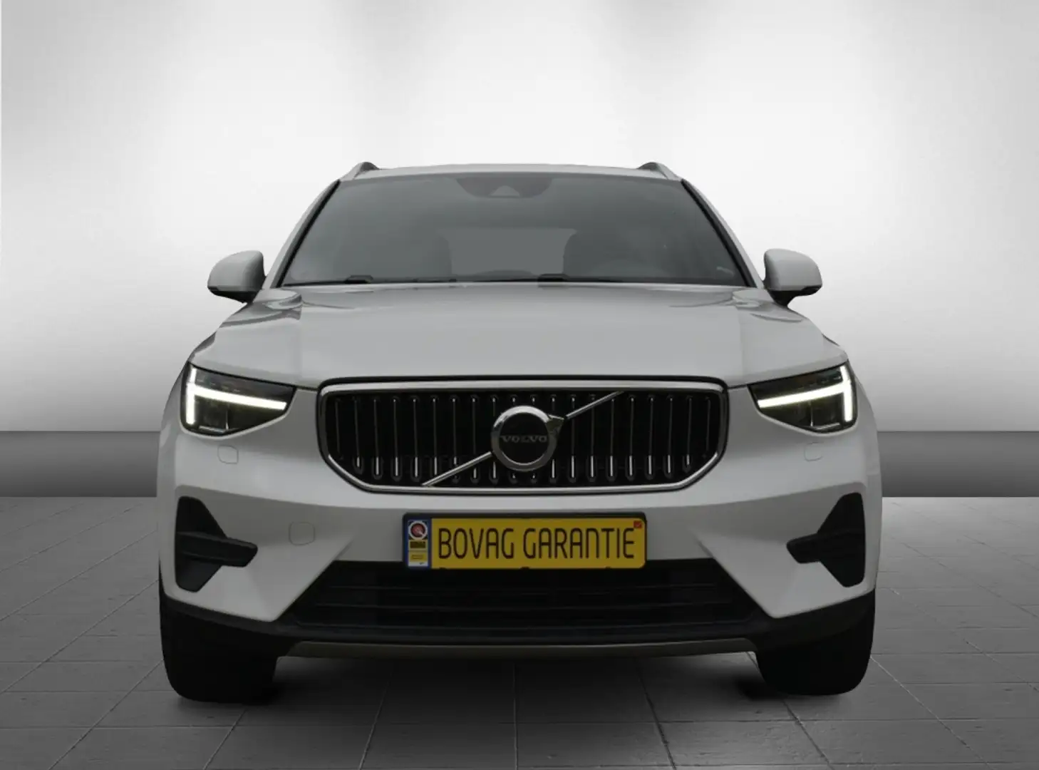 Volvo XC40 XC 40 1.5 T4 Recharge /plug-in hybrid Weiß - 2