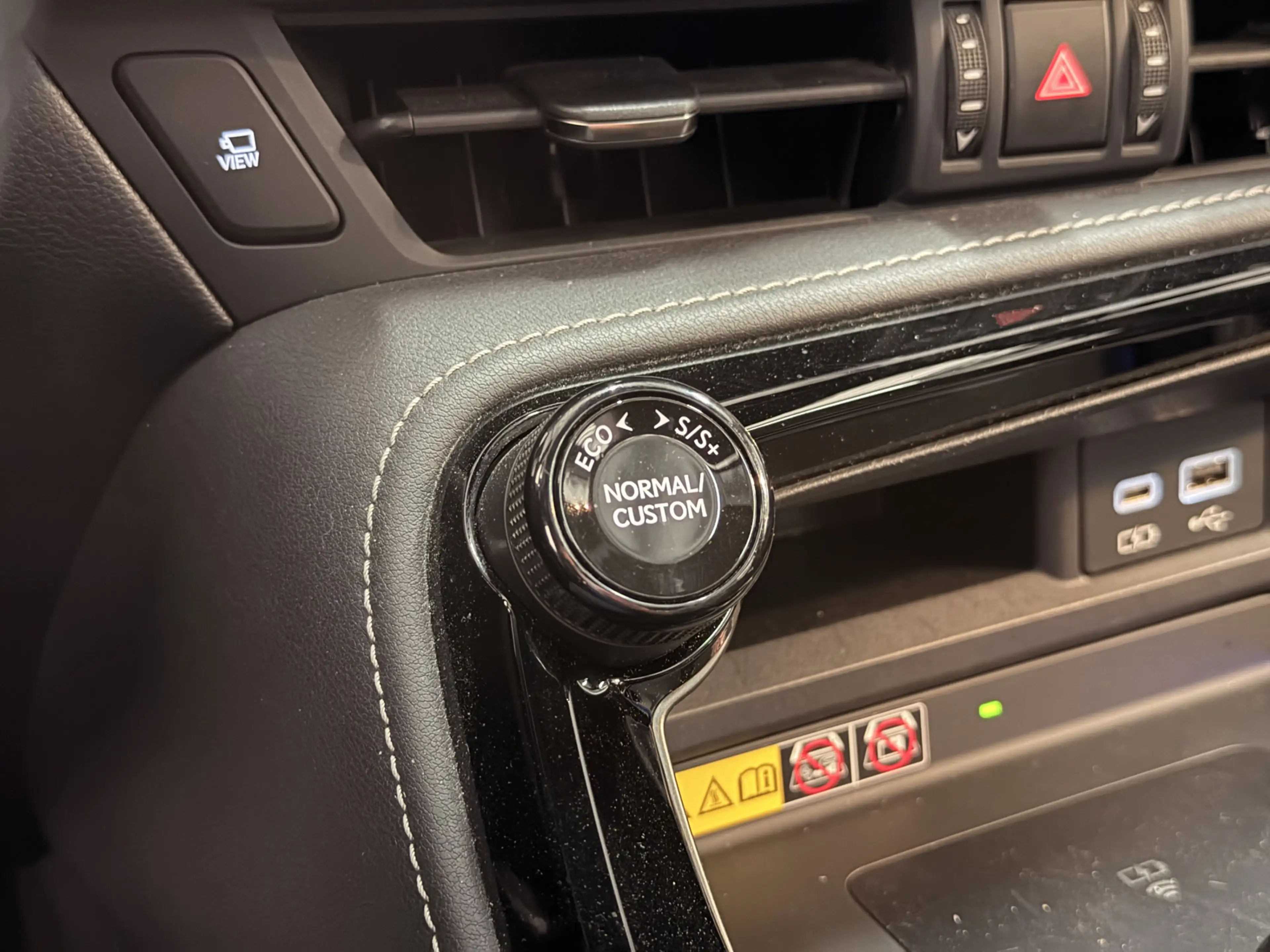 Lexus NX 450h+ AWD F SPORT Line | Schuif -/ kanteldak | — photo 14